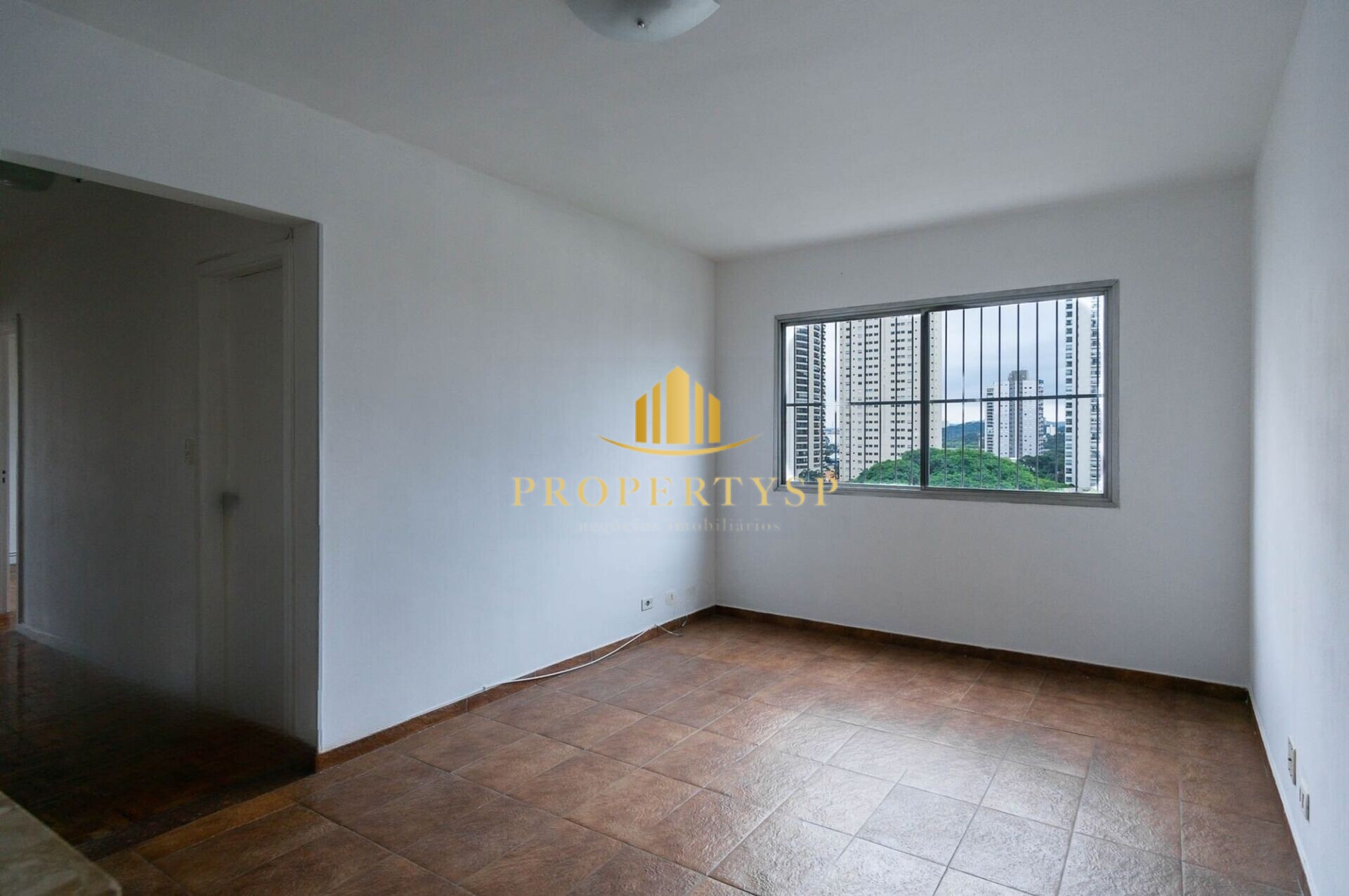 Apartamento à venda com 3 quartos, 98m² - Foto 1