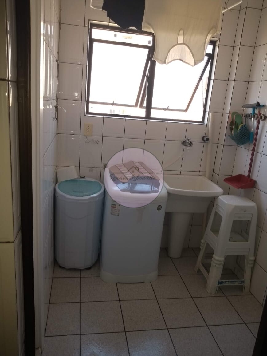 Apartamento à venda com 2 quartos, 73m² - Foto 3