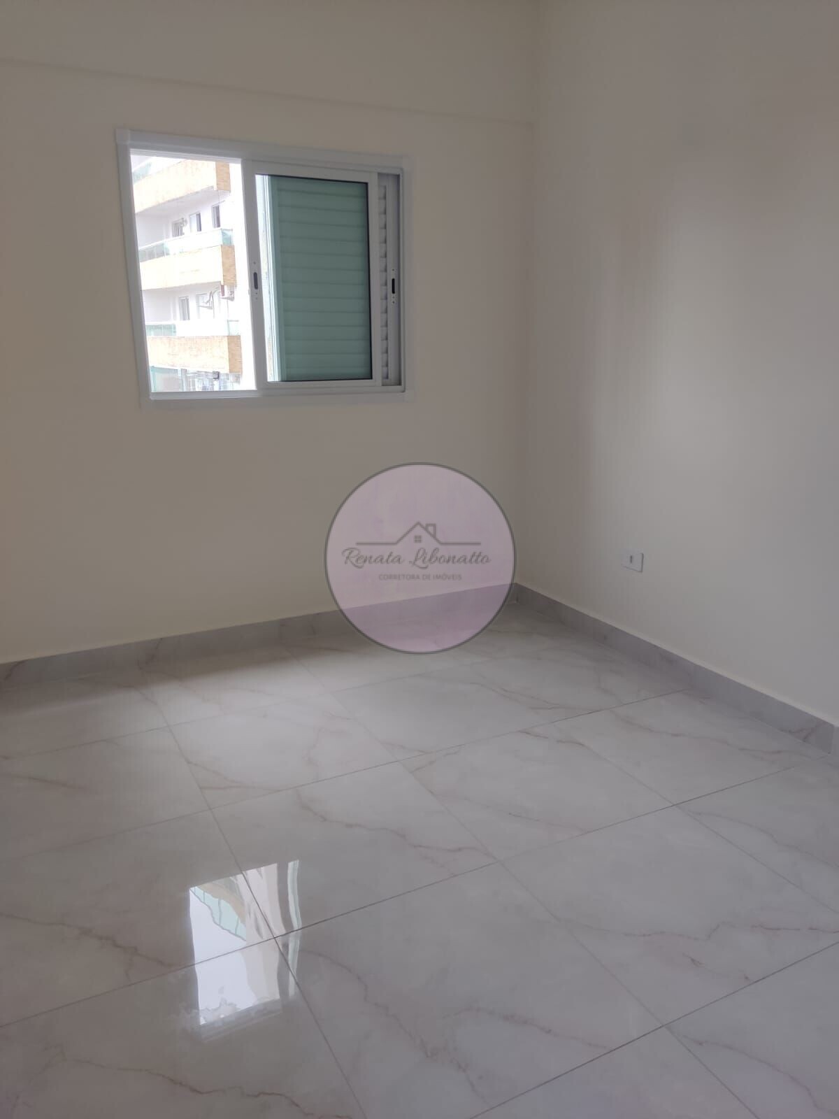 Apartamento à venda com 3 quartos, 93m² - Foto 4