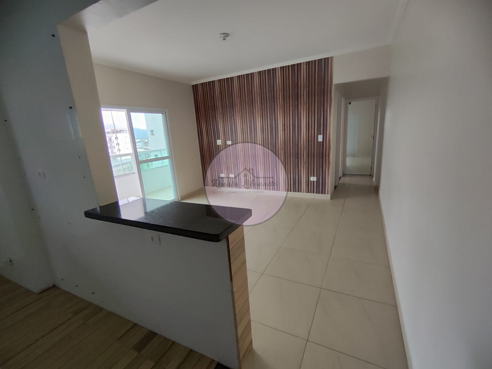 Apartamento à venda com 2 quartos, 84m² - Foto 1