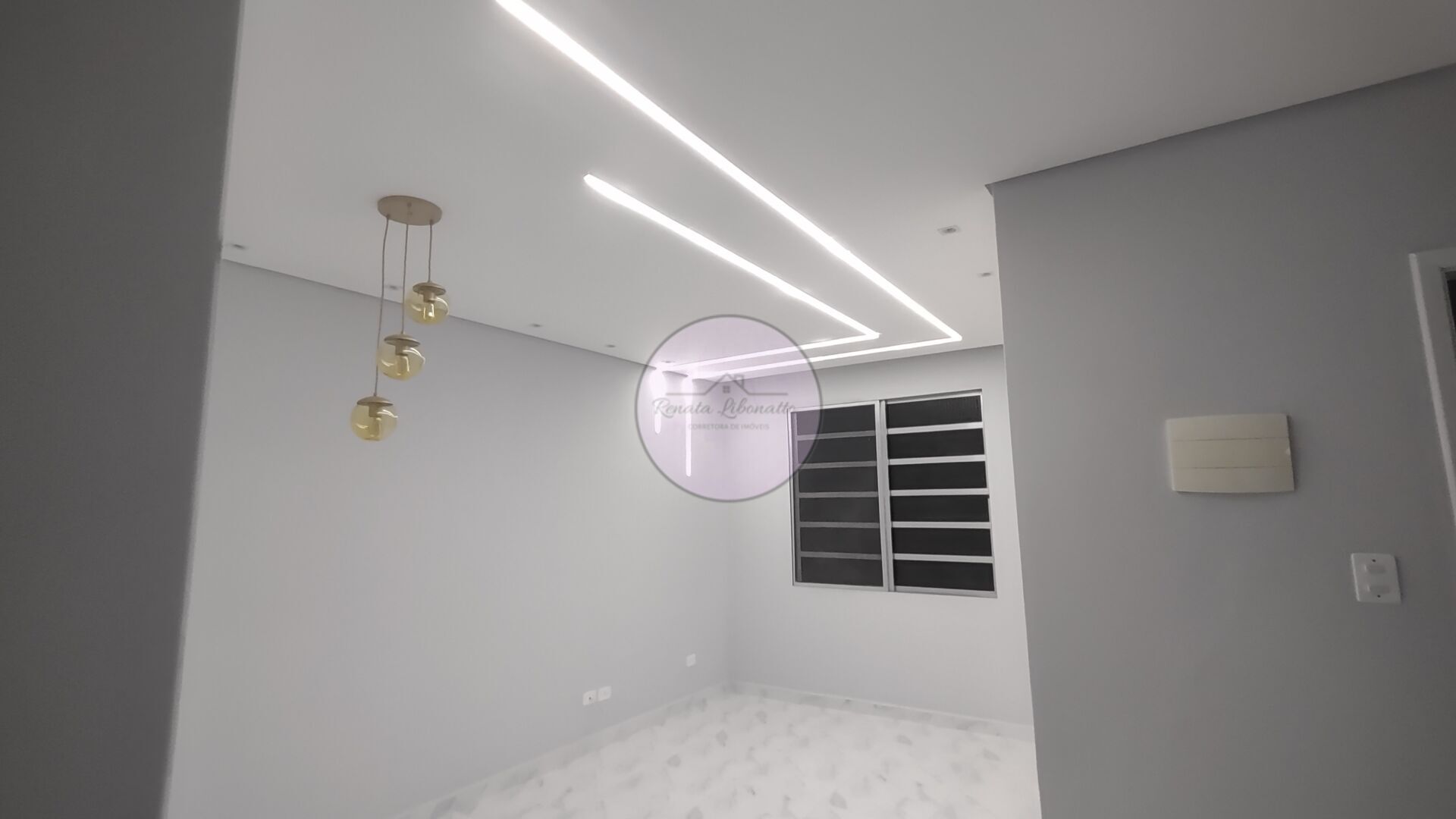 Apartamento à venda com 1 quarto, 61m² - Foto 4