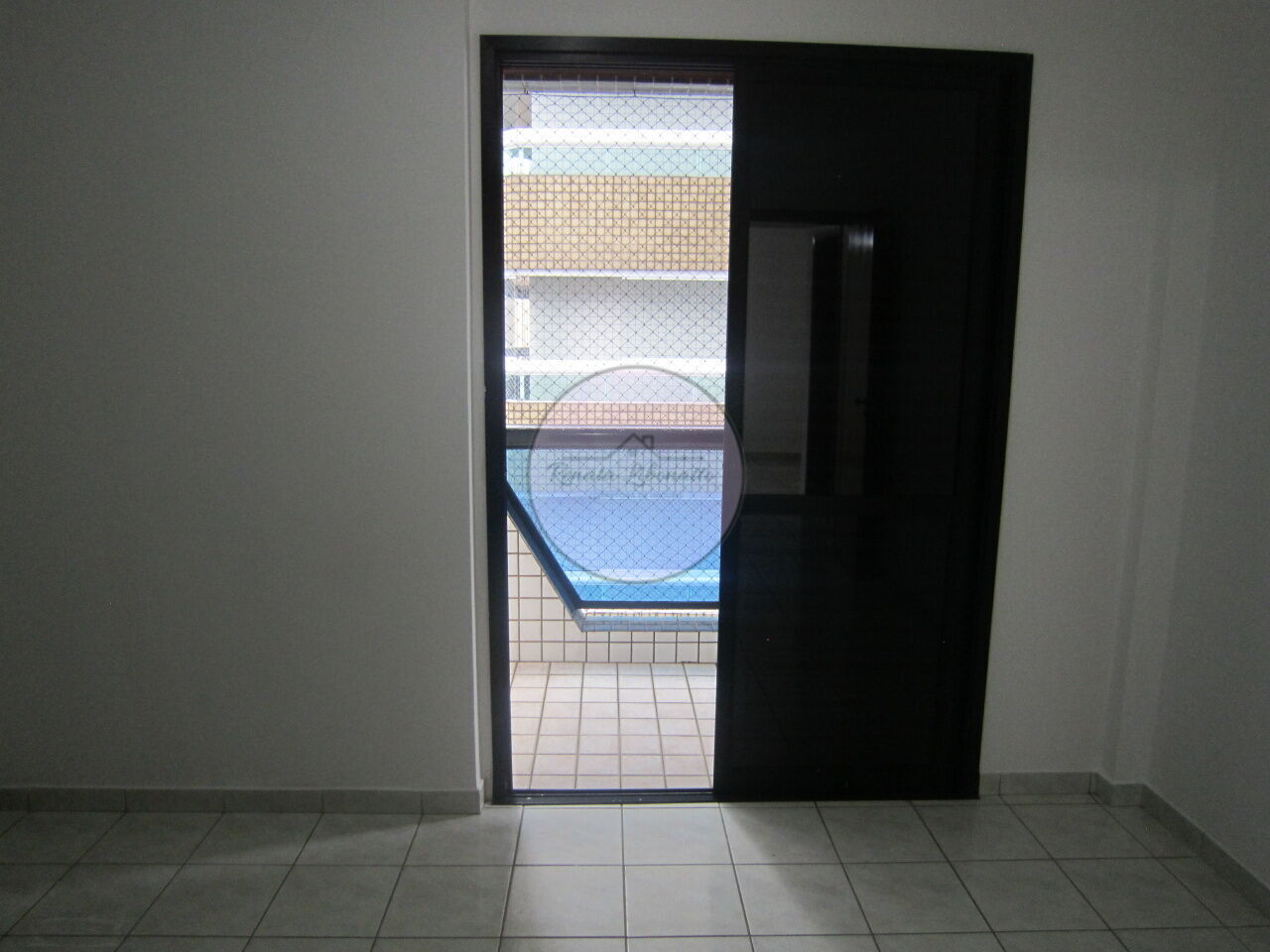 Apartamento à venda com 2 quartos, 96m² - Foto 11