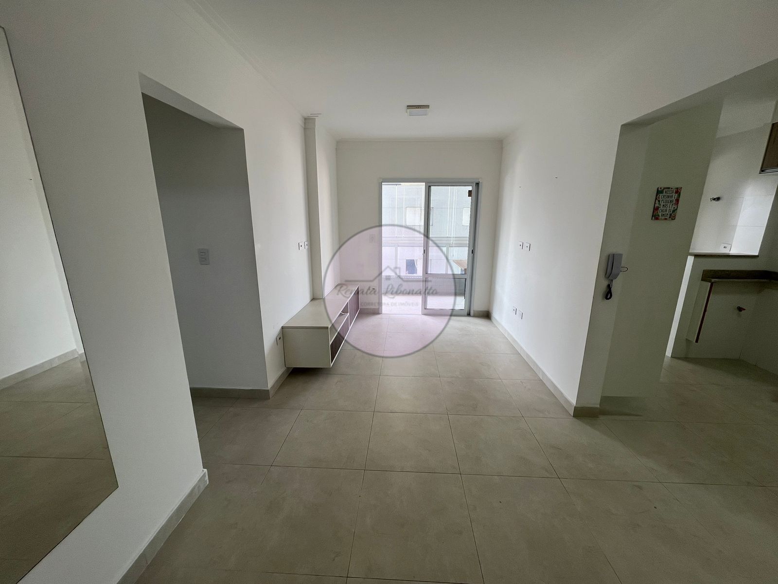 Apartamento à venda com 1 quarto, 55m² - Foto 2