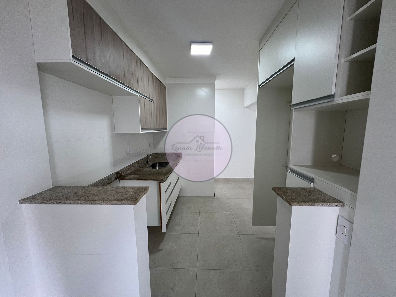 Apartamento à venda com 1 quarto, 55m² - Foto 11