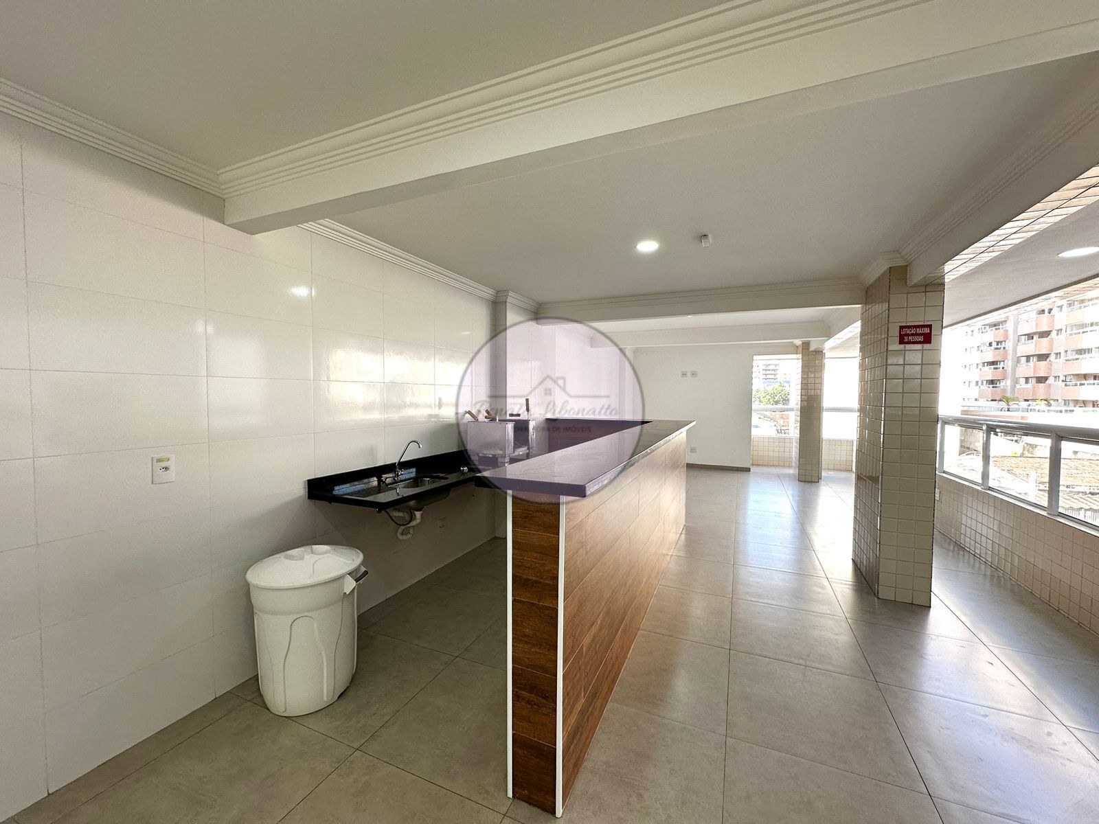 Apartamento à venda com 2 quartos, 77m² - Foto 9