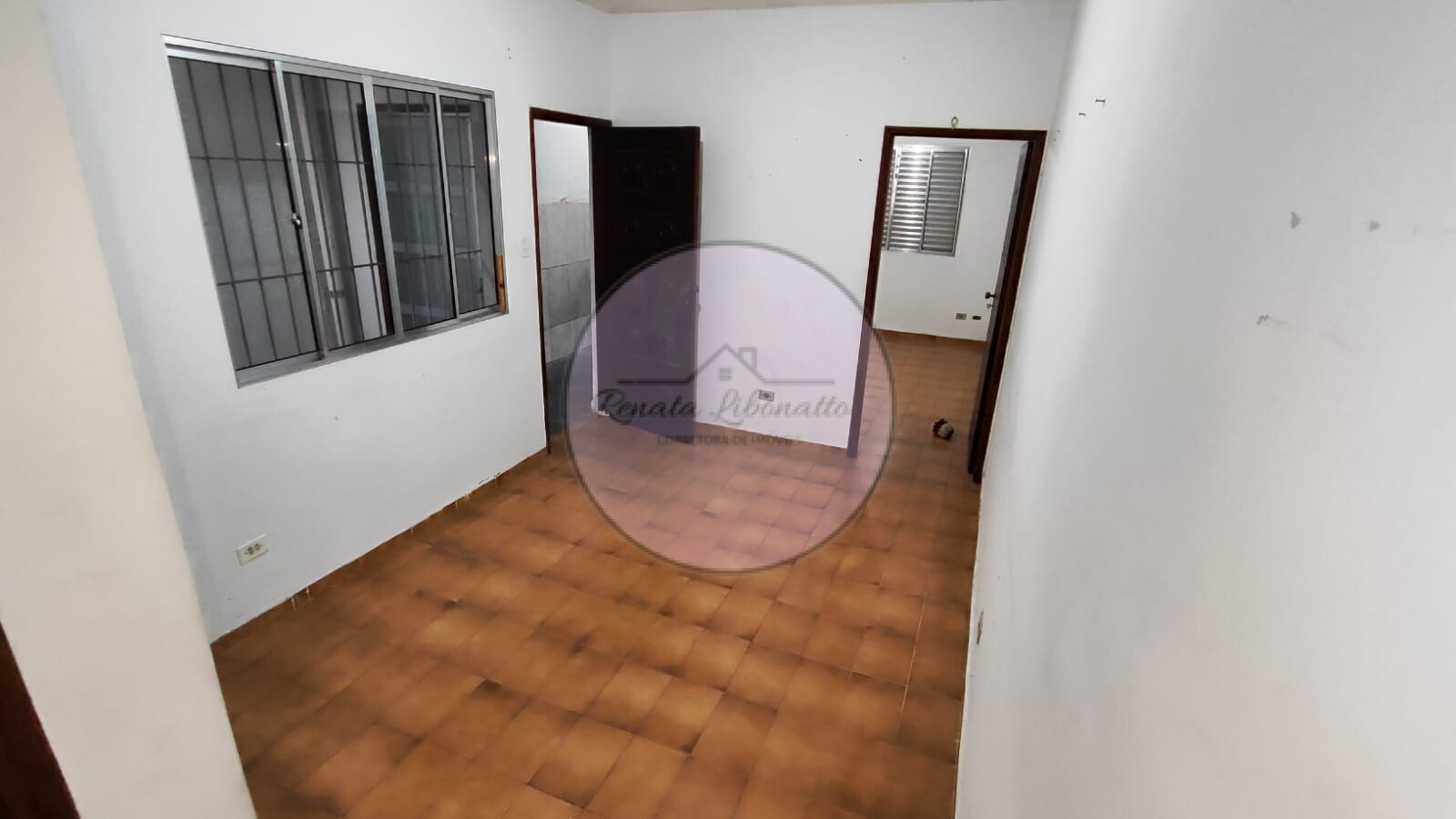 Casa à venda com 2 quartos, 130m² - Foto 1