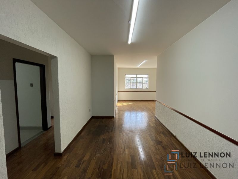 Conjunto Comercial-Sala para alugar com 3 quartos, 80m² - Foto 1