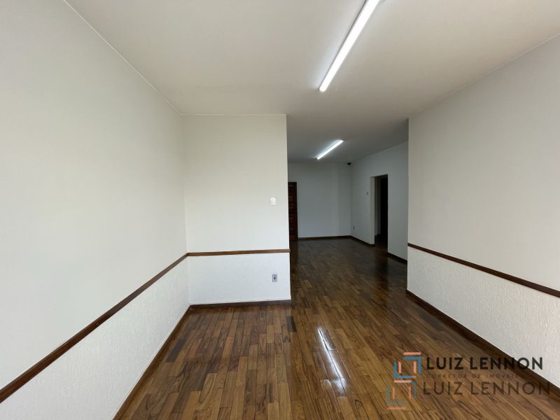 Conjunto Comercial-Sala para alugar com 3 quartos, 80m² - Foto 3