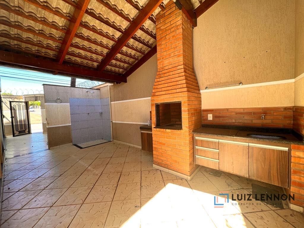 Casa à venda com 2 quartos, 200m² - Foto 17