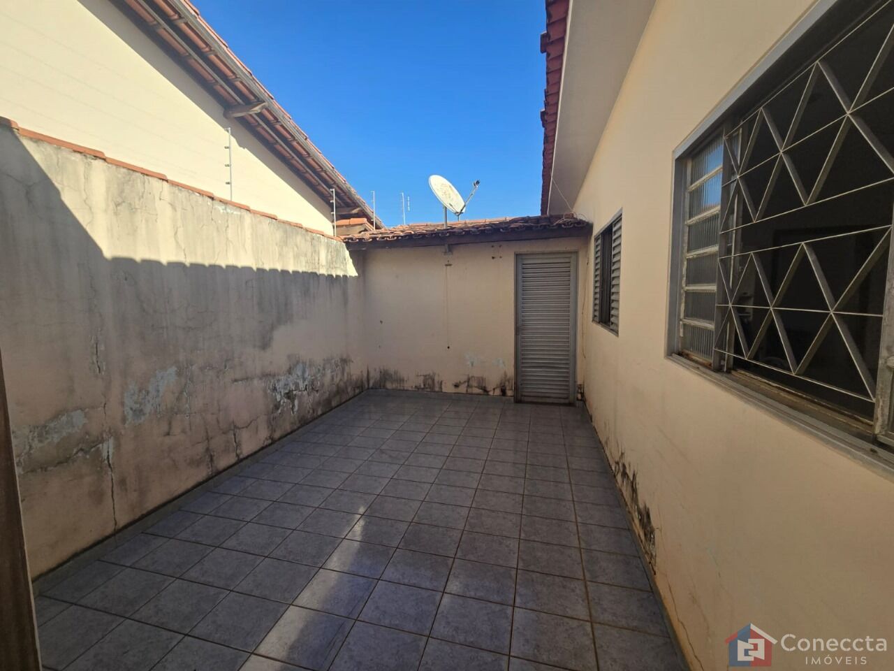 Casa à venda com 2 quartos, 90m² - Foto 14