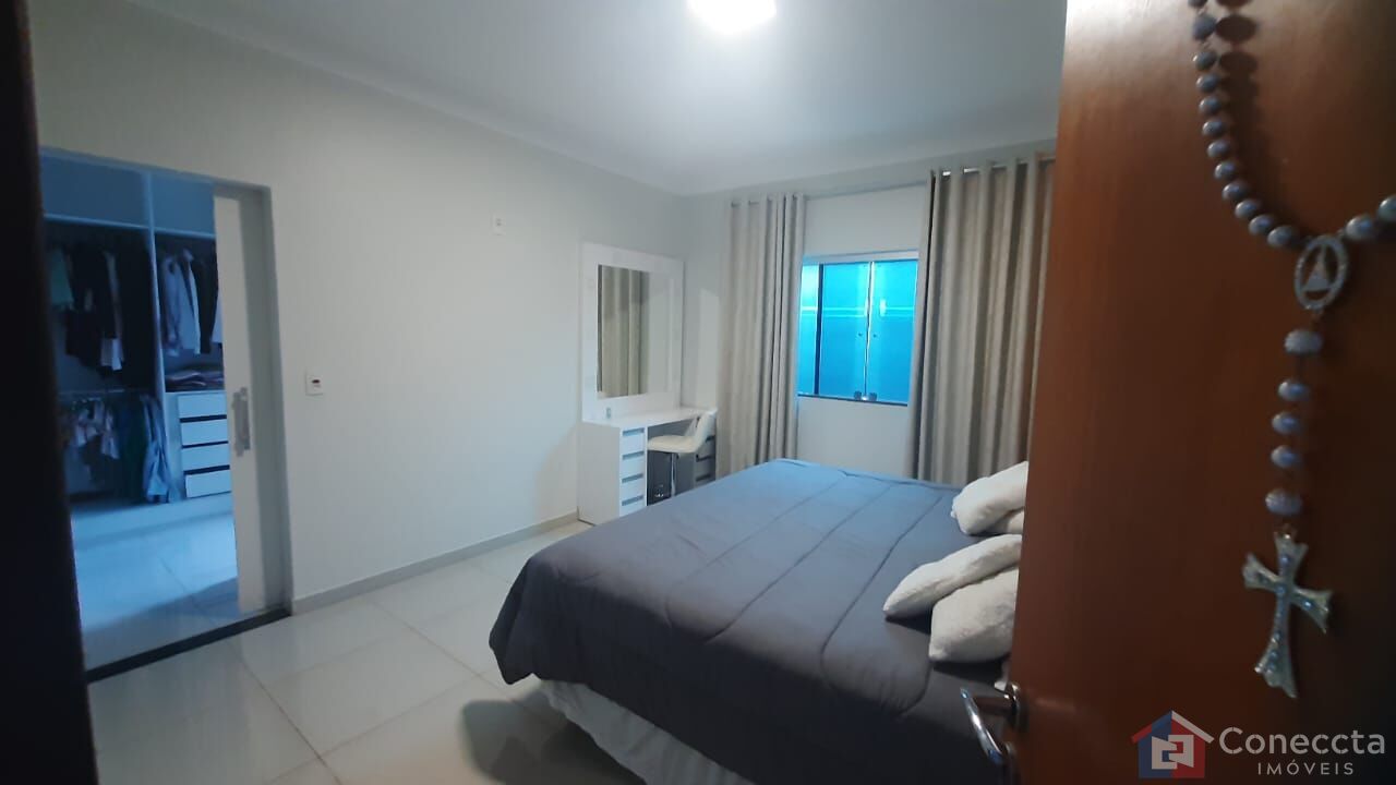 Casa à venda com 3 quartos, 220m² - Foto 15