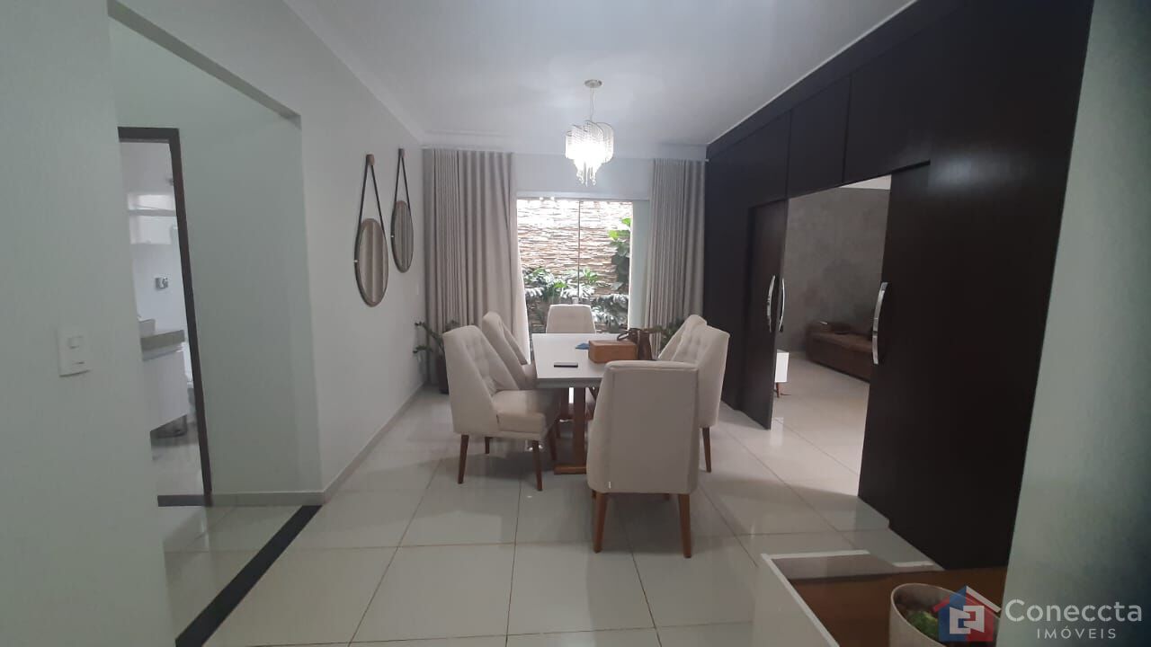 Casa à venda com 3 quartos, 220m² - Foto 11