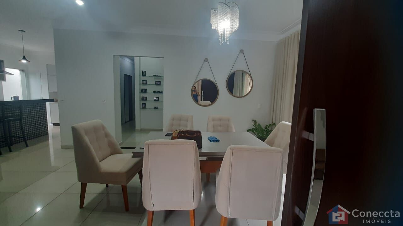 Casa à venda com 3 quartos, 220m² - Foto 10