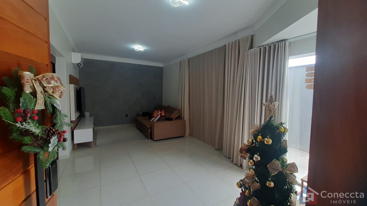 Casa à venda com 3 quartos, 220m² - Foto 8