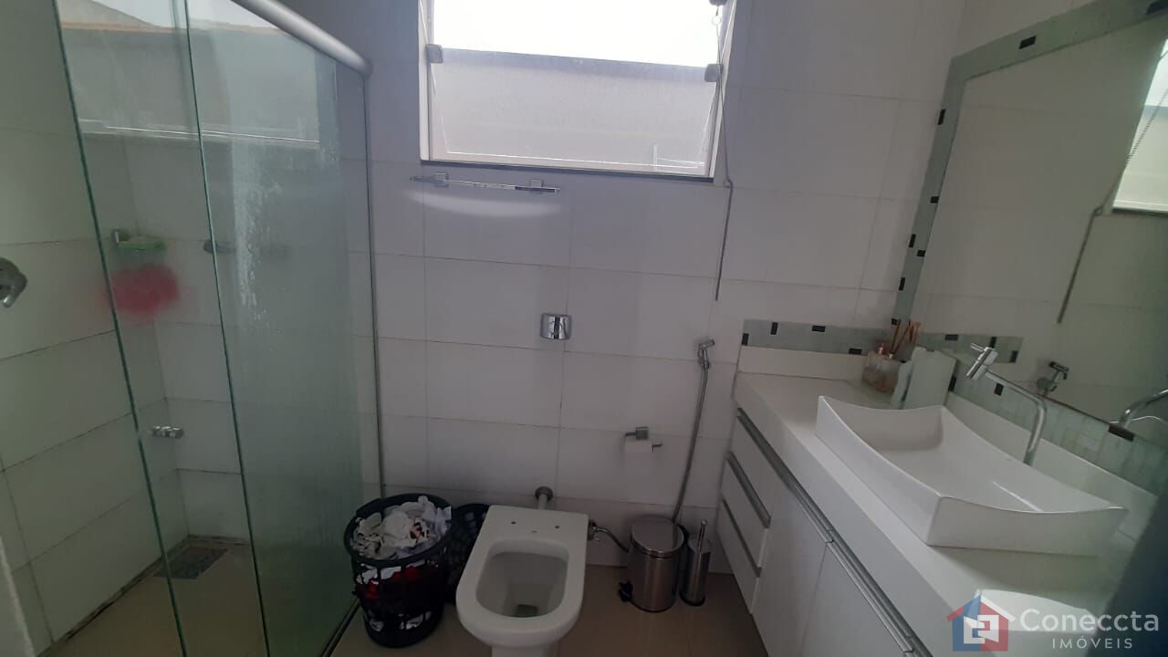 Casa à venda com 3 quartos, 220m² - Foto 16