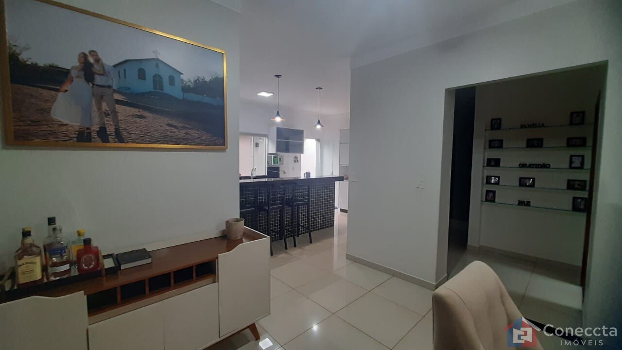 Casa à venda com 3 quartos, 220m² - Foto 12