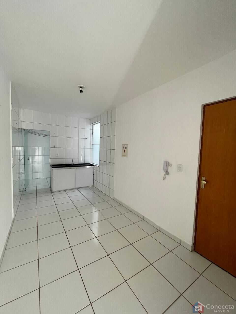 Apartamento à venda com 2 quartos, 70m² - Foto 1