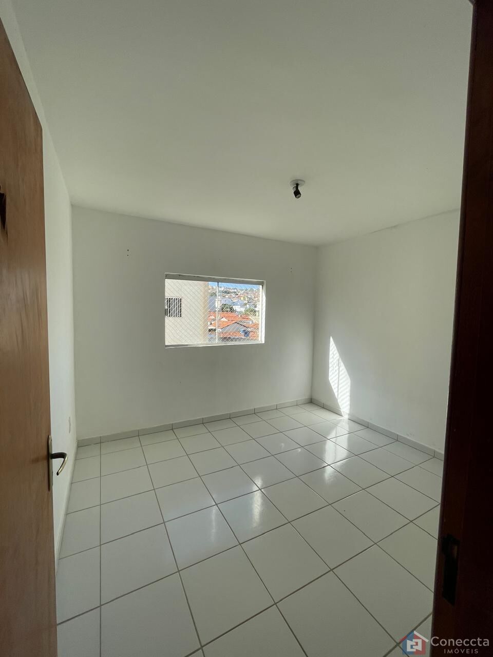 Apartamento à venda com 2 quartos, 70m² - Foto 5