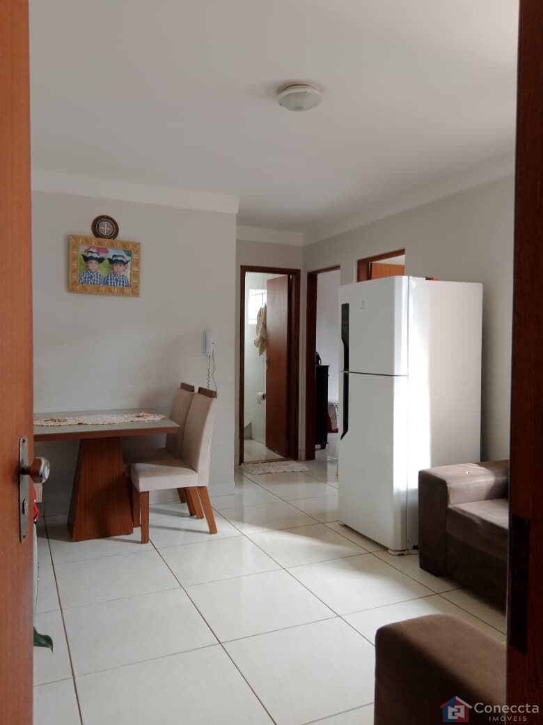 Apartamento à venda com 2 quartos, 45m² - Foto 1