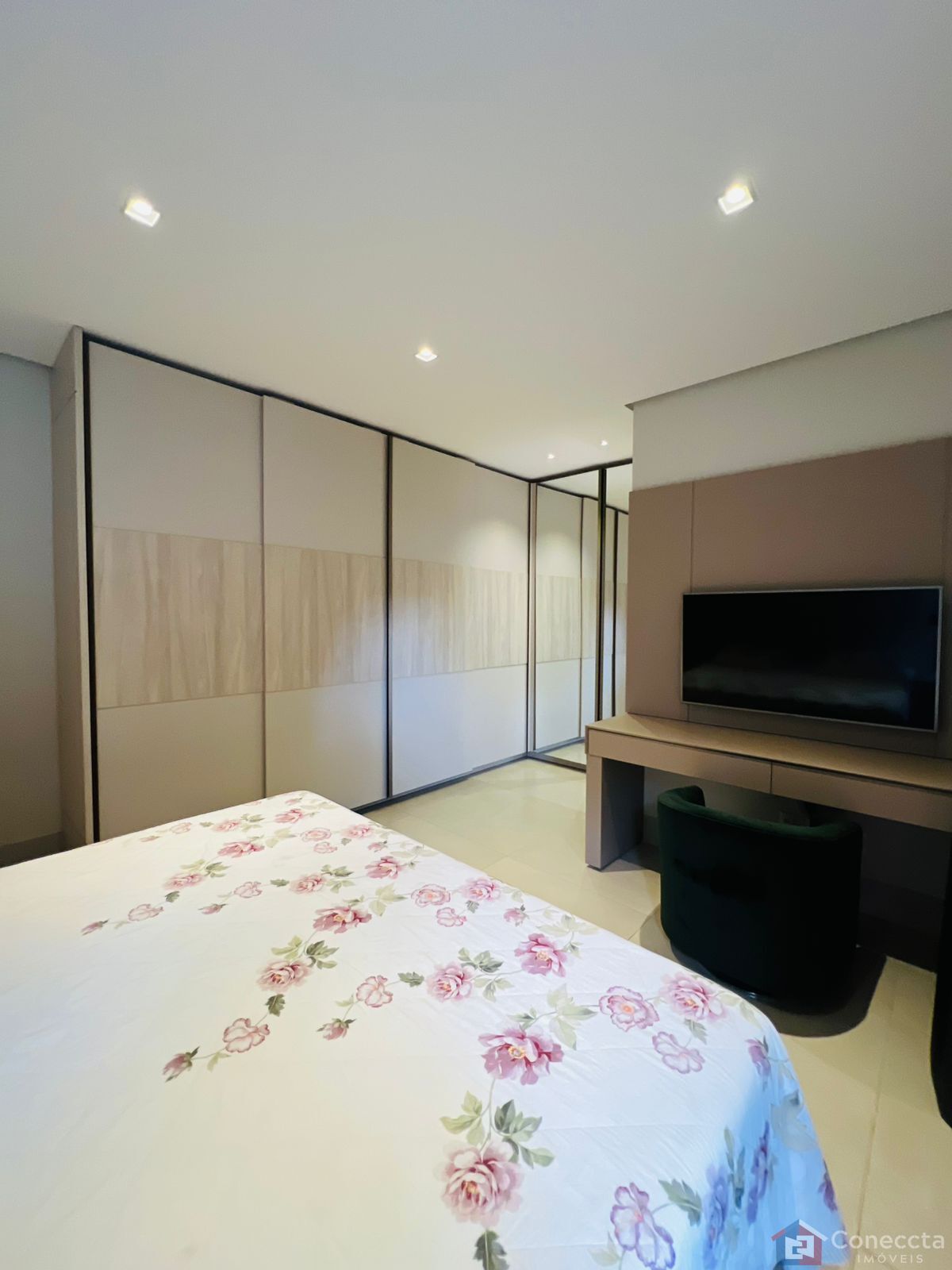 Apartamento à venda com 4 quartos, 210m² - Foto 15