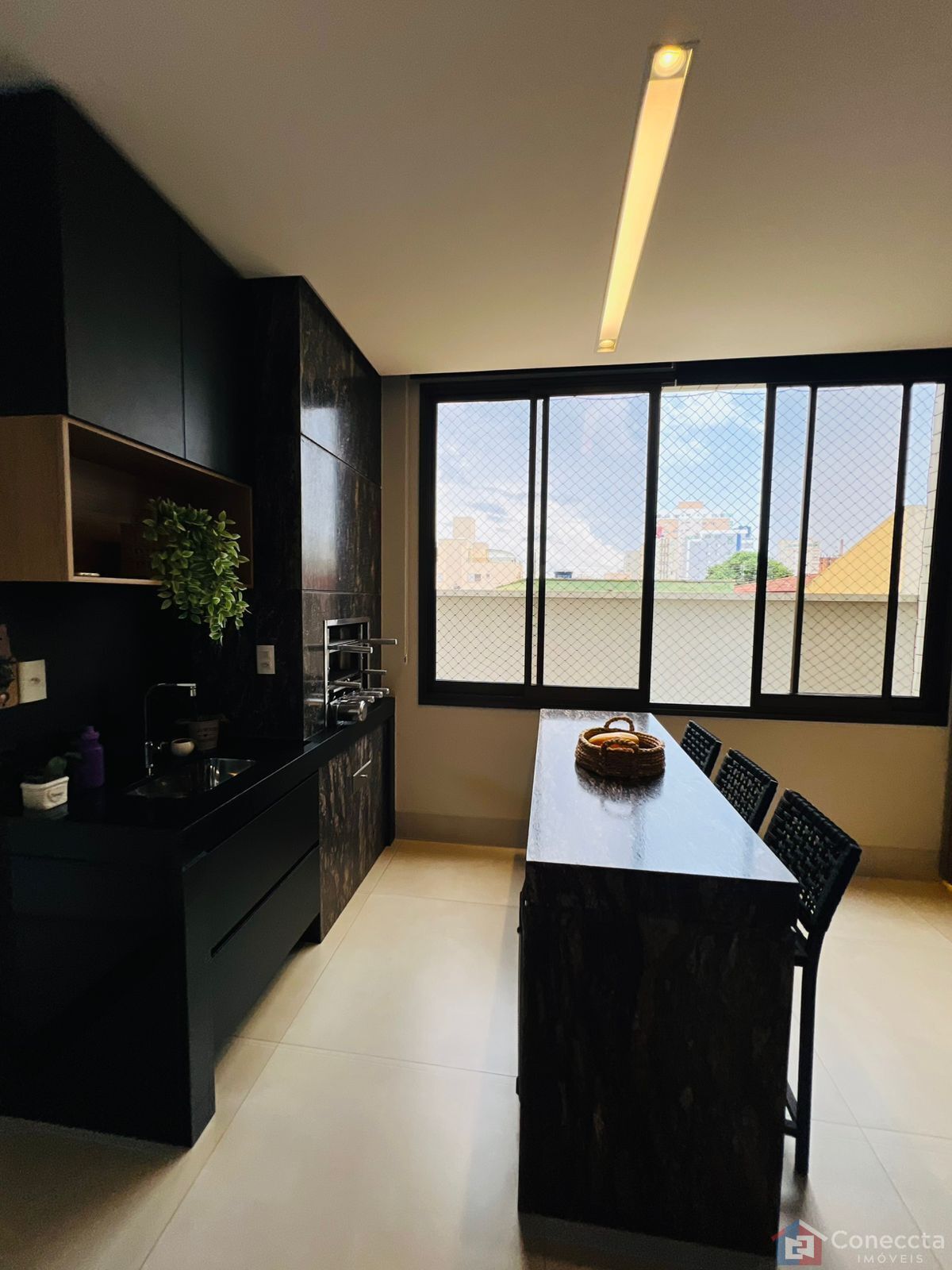 Apartamento à venda com 4 quartos, 210m² - Foto 5