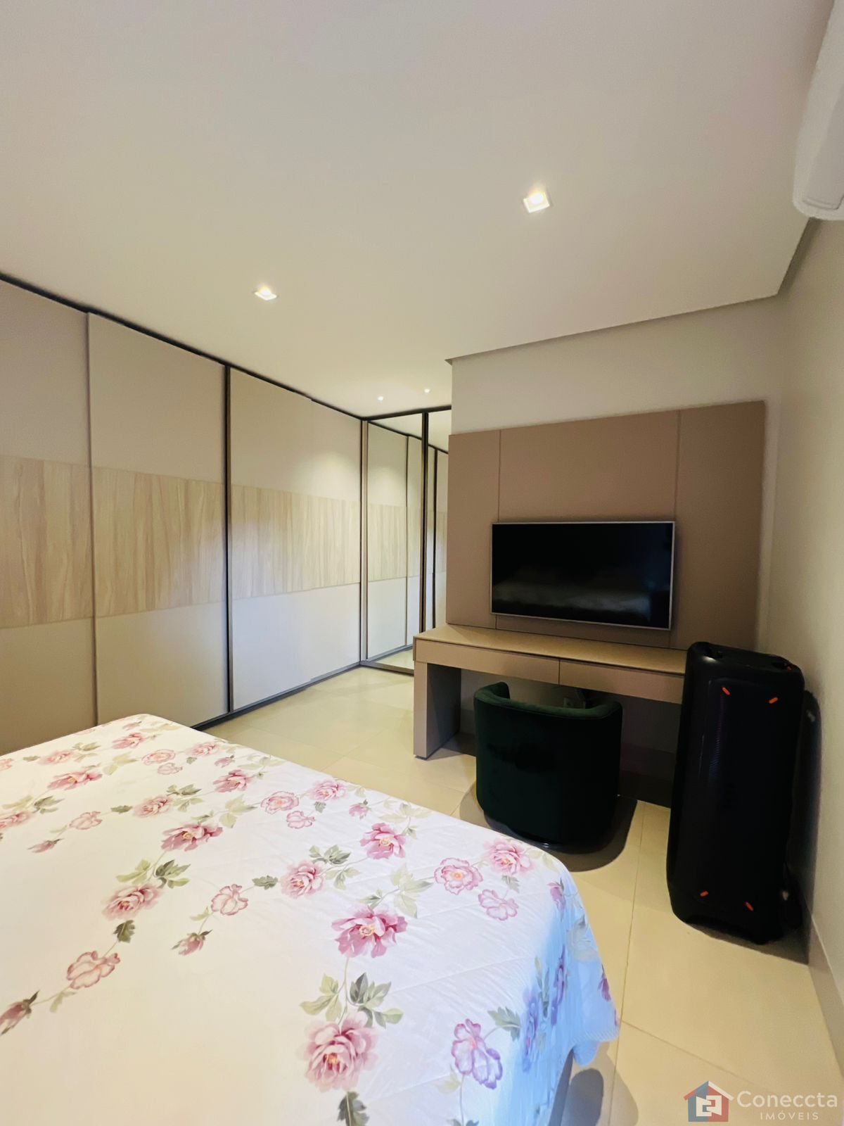 Apartamento à venda com 4 quartos, 210m² - Foto 14