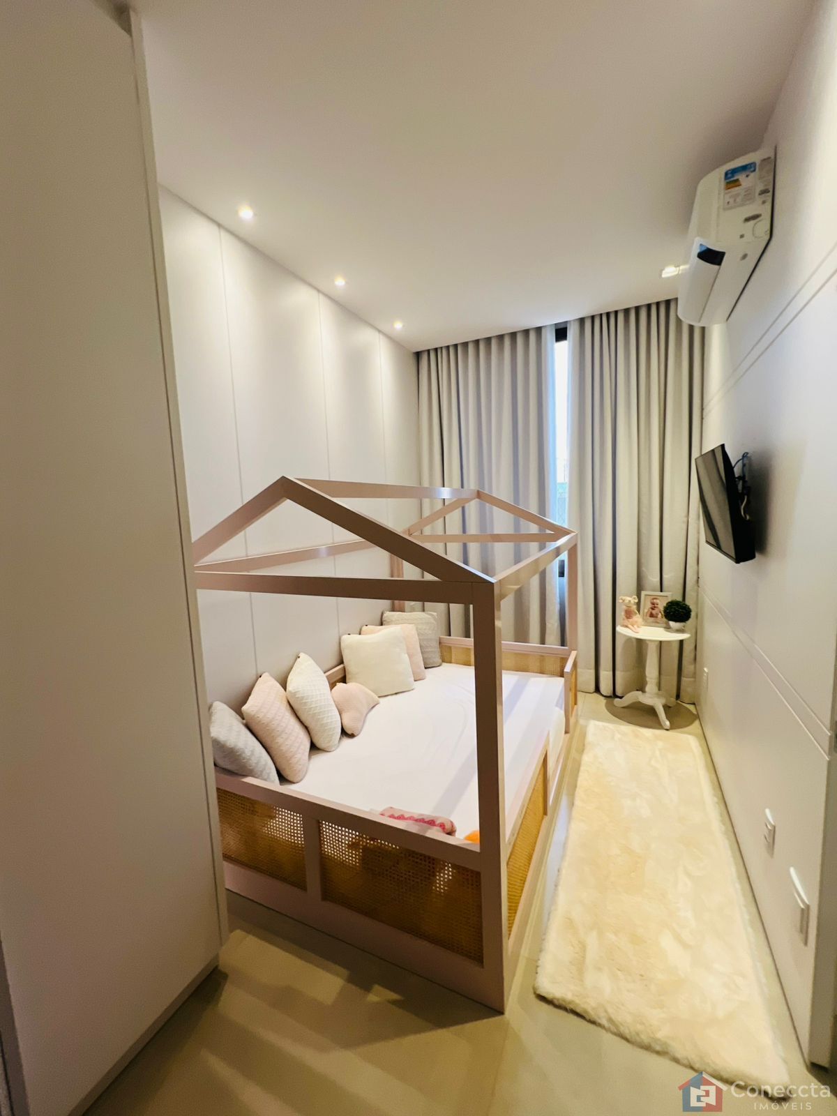 Apartamento à venda com 4 quartos, 210m² - Foto 17