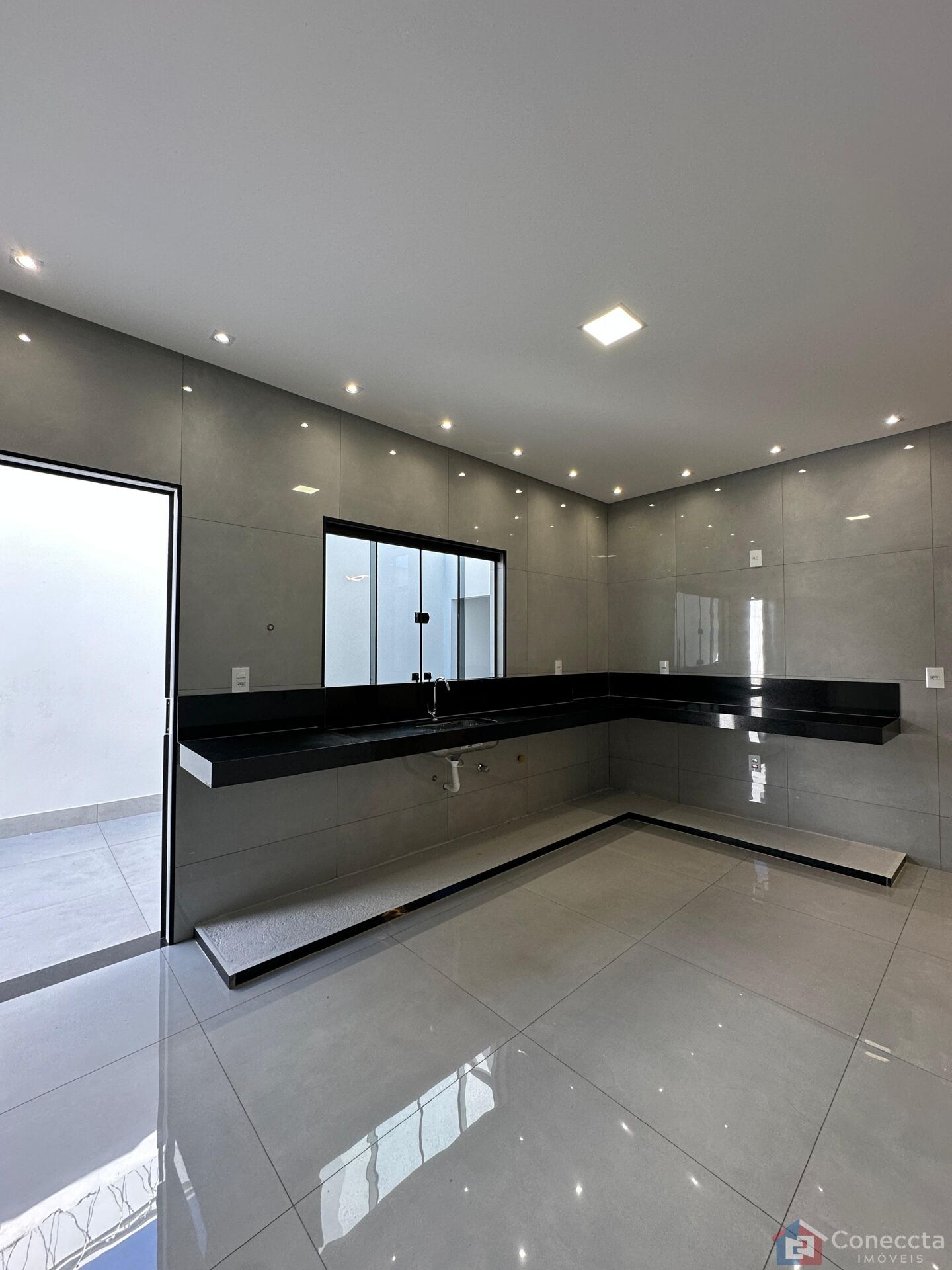Casa à venda com 3 quartos, 114m² - Foto 11