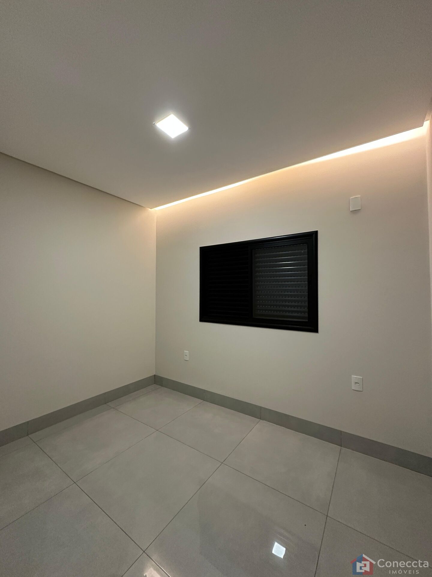 Casa à venda com 3 quartos, 114m² - Foto 5
