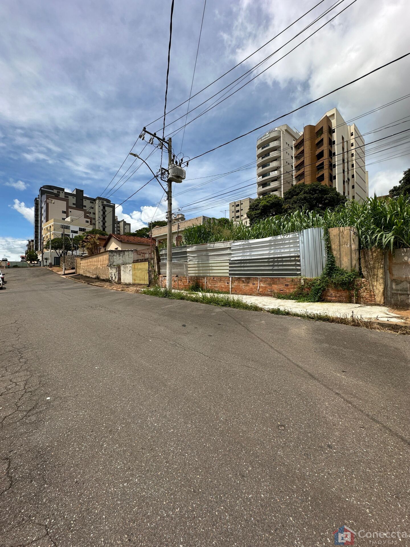 Terreno à venda, 378m² - Foto 1