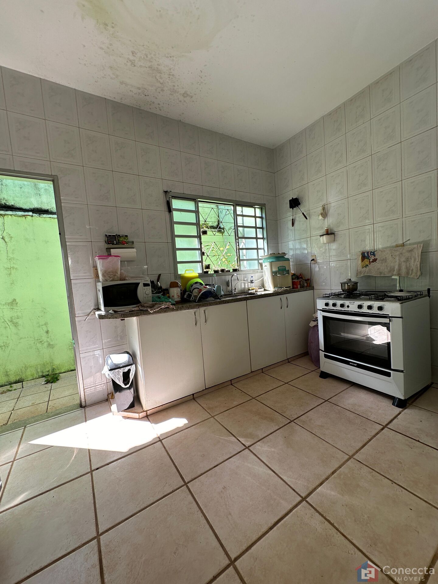 Casa à venda com 4 quartos, 170m² - Foto 4