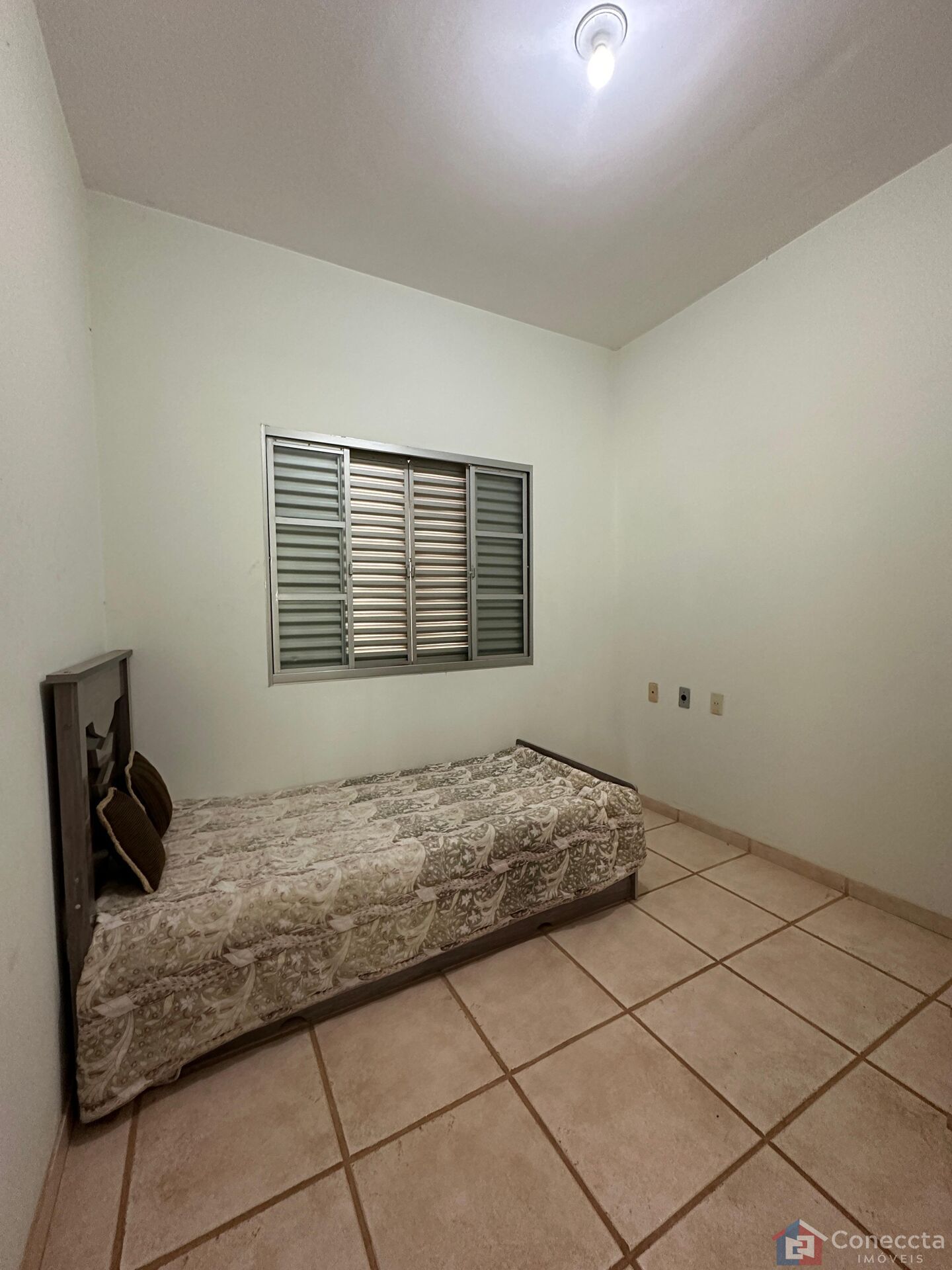 Casa à venda com 4 quartos, 170m² - Foto 9