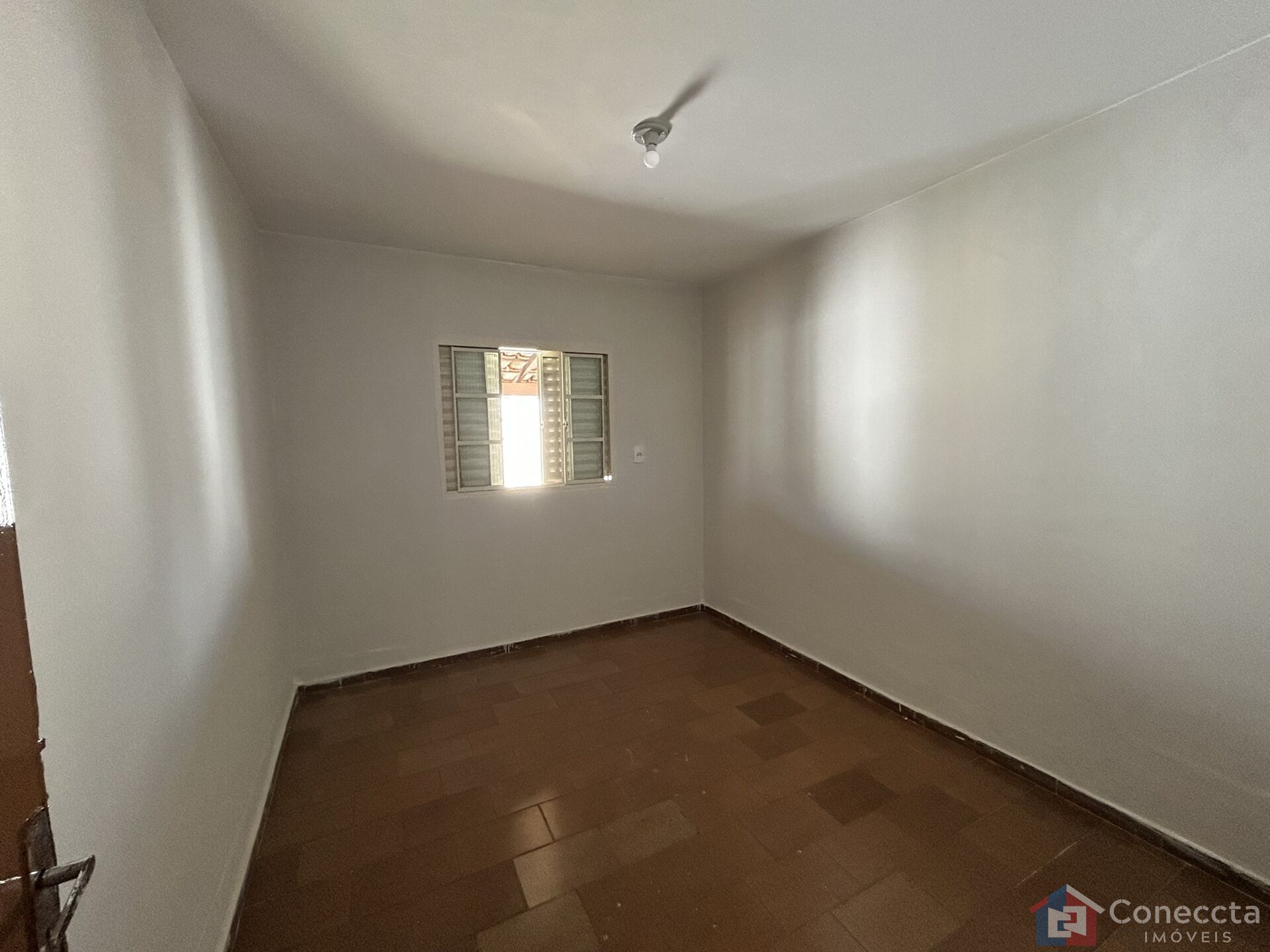 Casa à venda com 2 quartos, 52m² - Foto 7