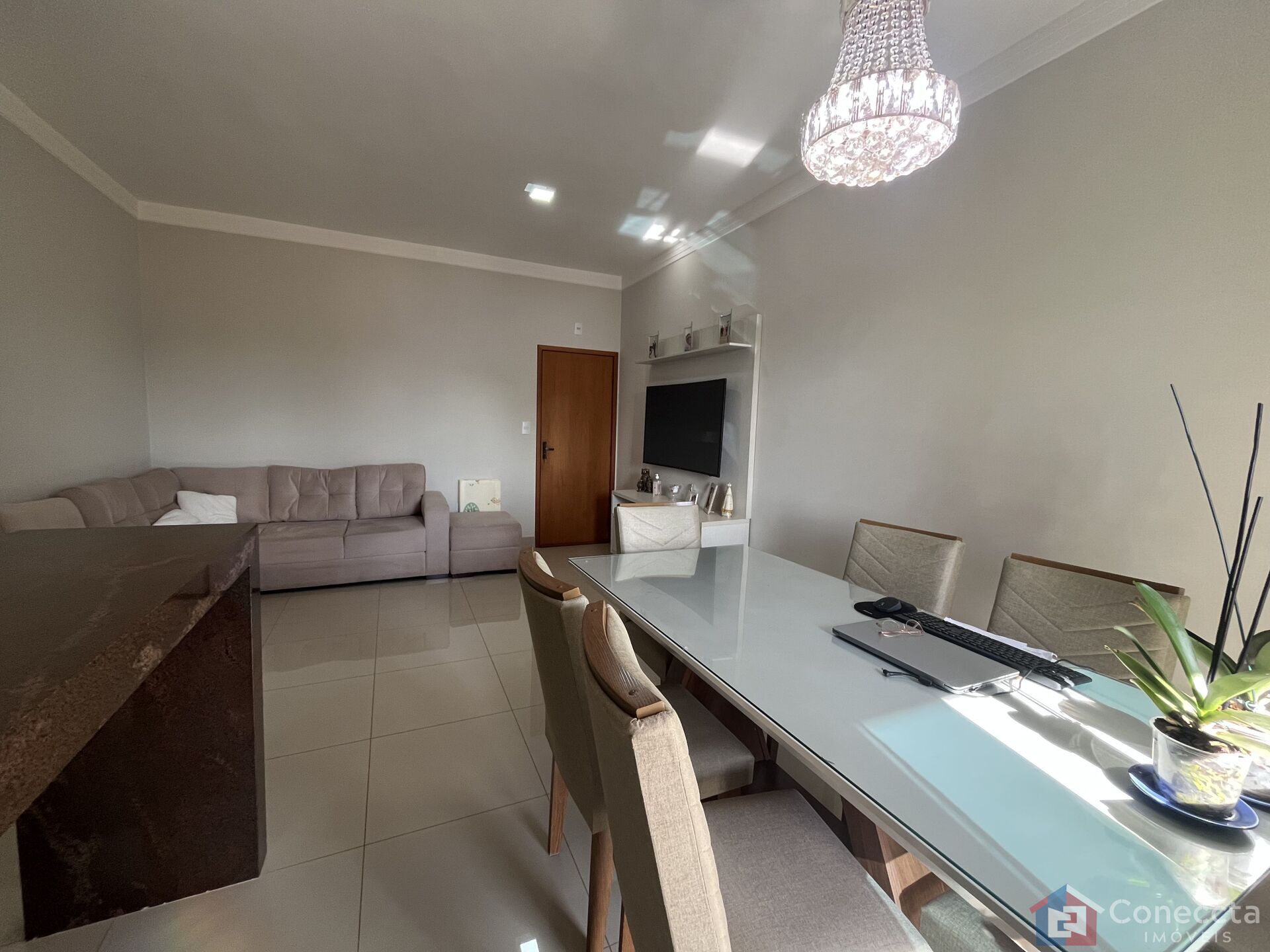 Apartamento à venda com 3 quartos, 88m² - Foto 2