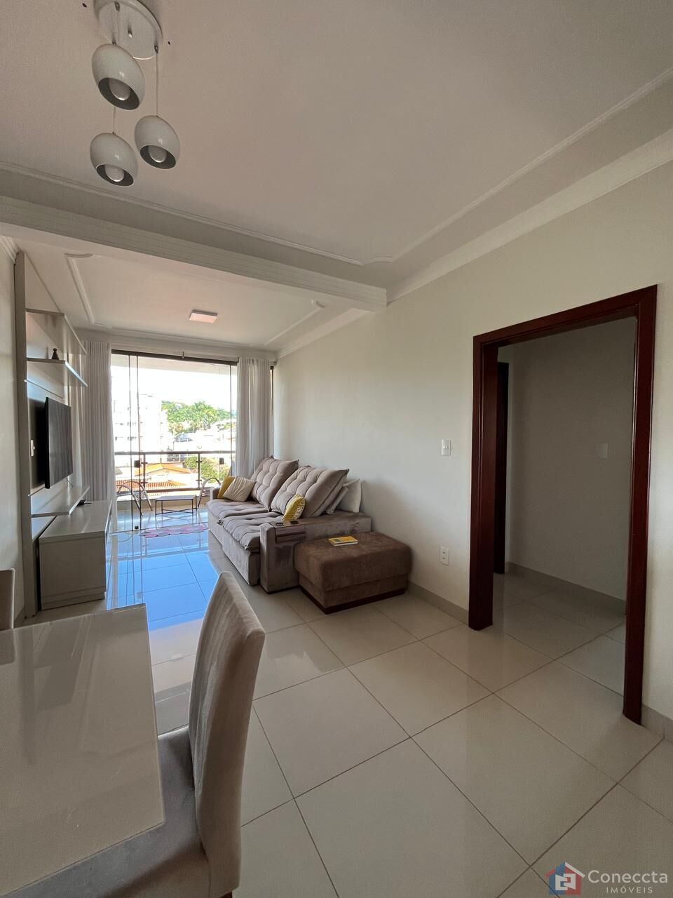 Apartamento à venda com 3 quartos, 103m² - Foto 2
