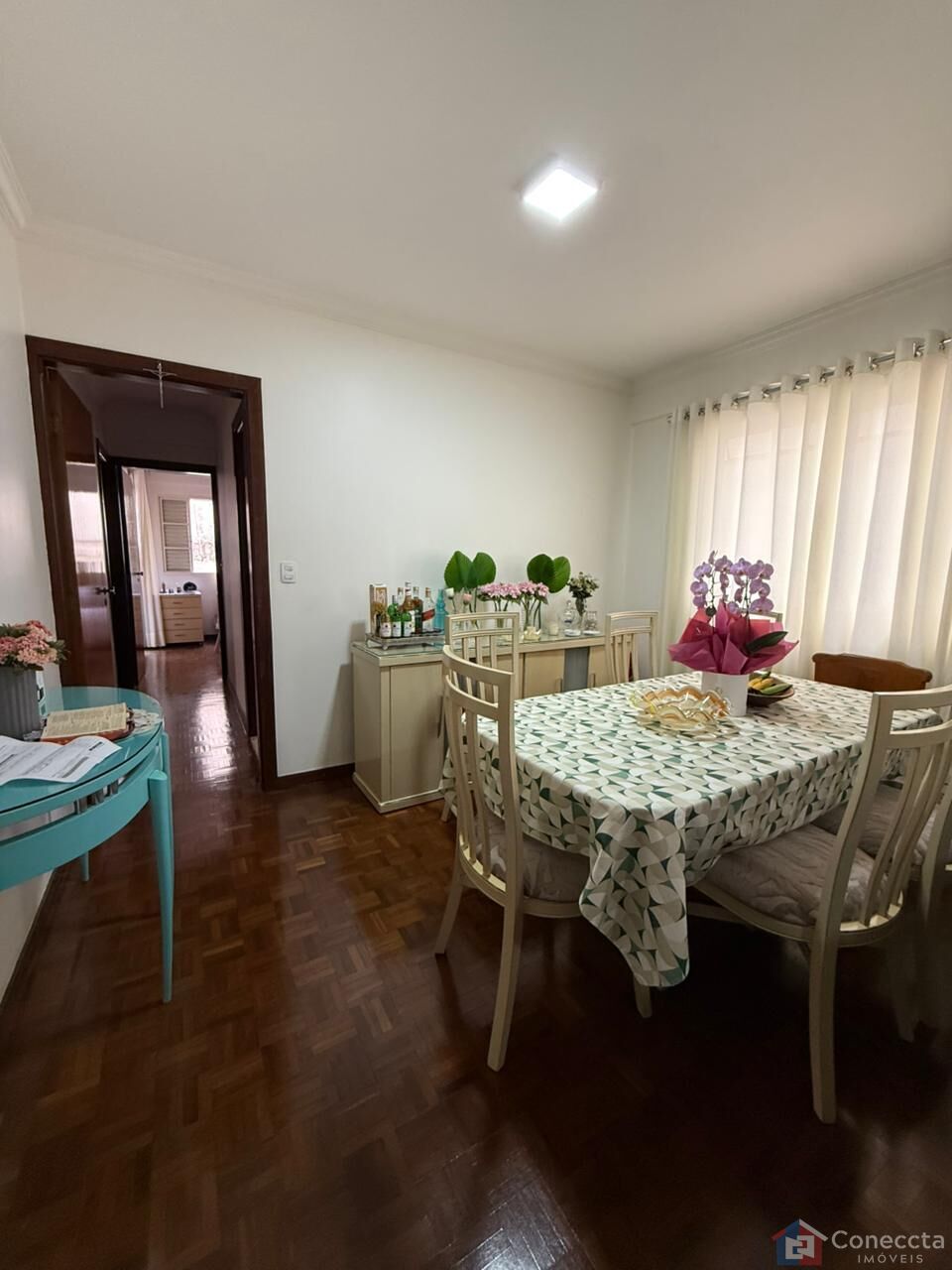 Apartamento à venda com 3 quartos, 80m² - Foto 2