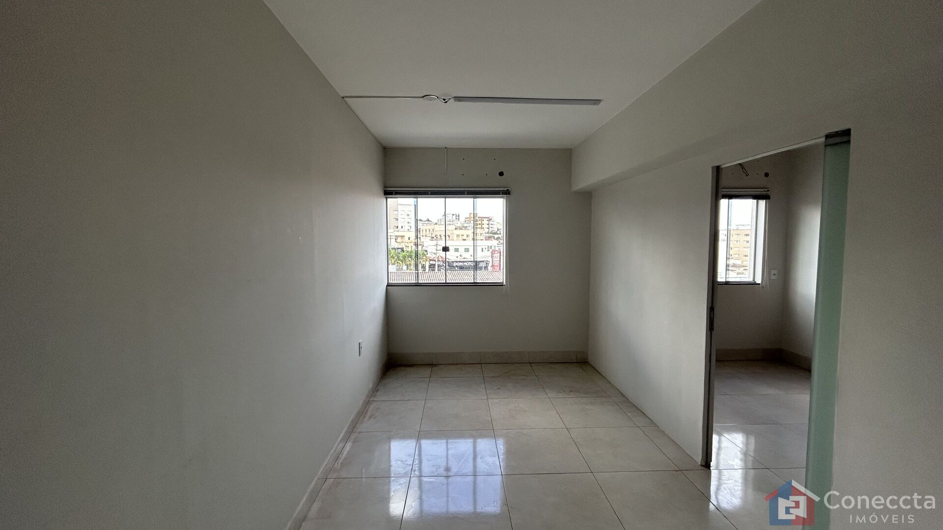 Conjunto Comercial-Sala para alugar com 6 quartos, 95m² - Foto 5