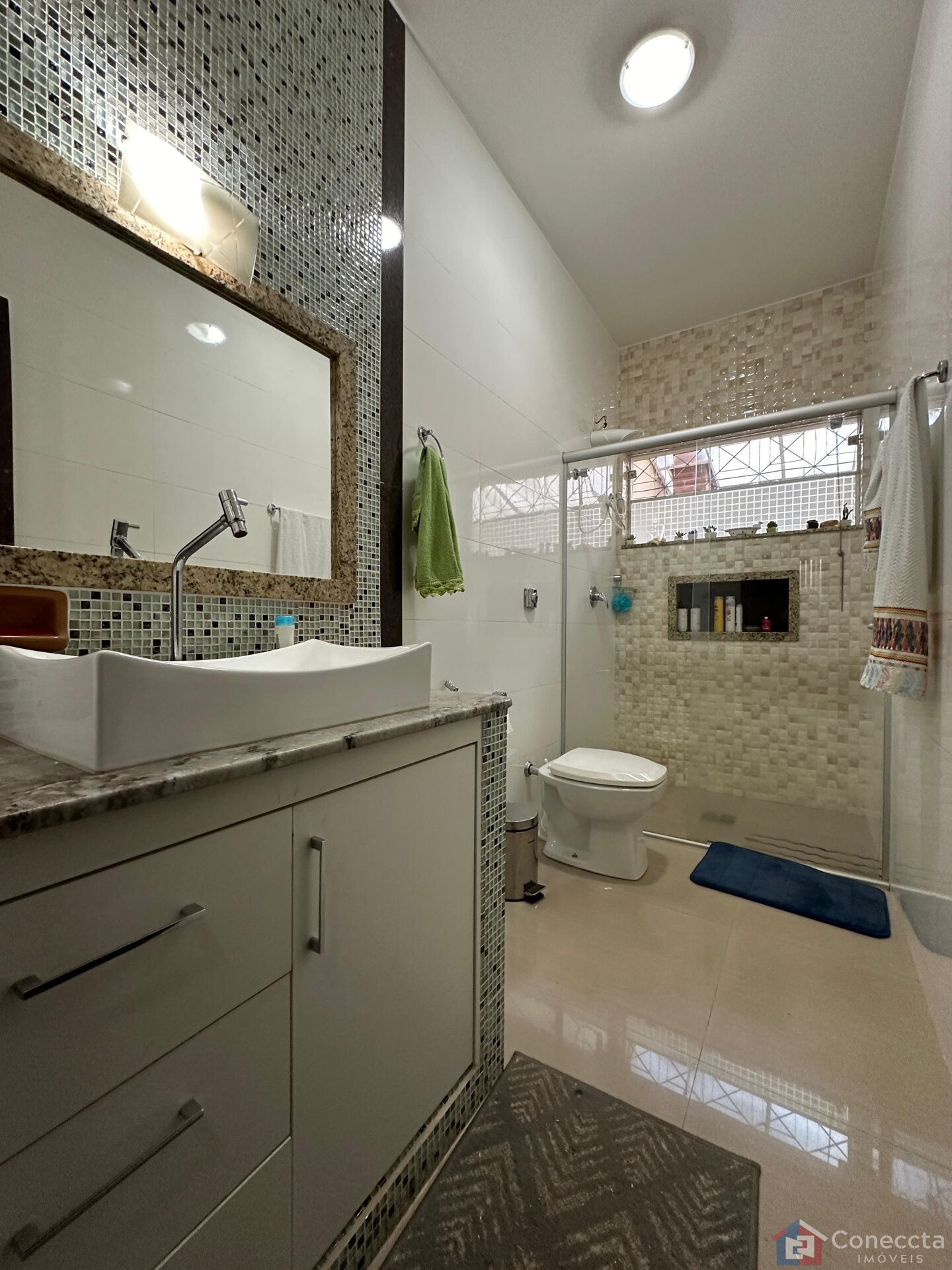 Casa à venda com 3 quartos, 215m² - Foto 11