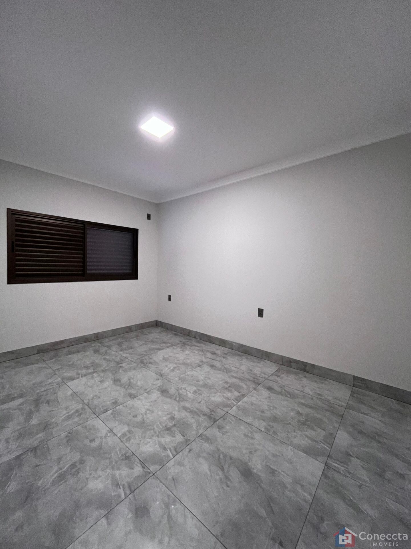 Apartamento à venda com 2 quartos, 83m² - Foto 8