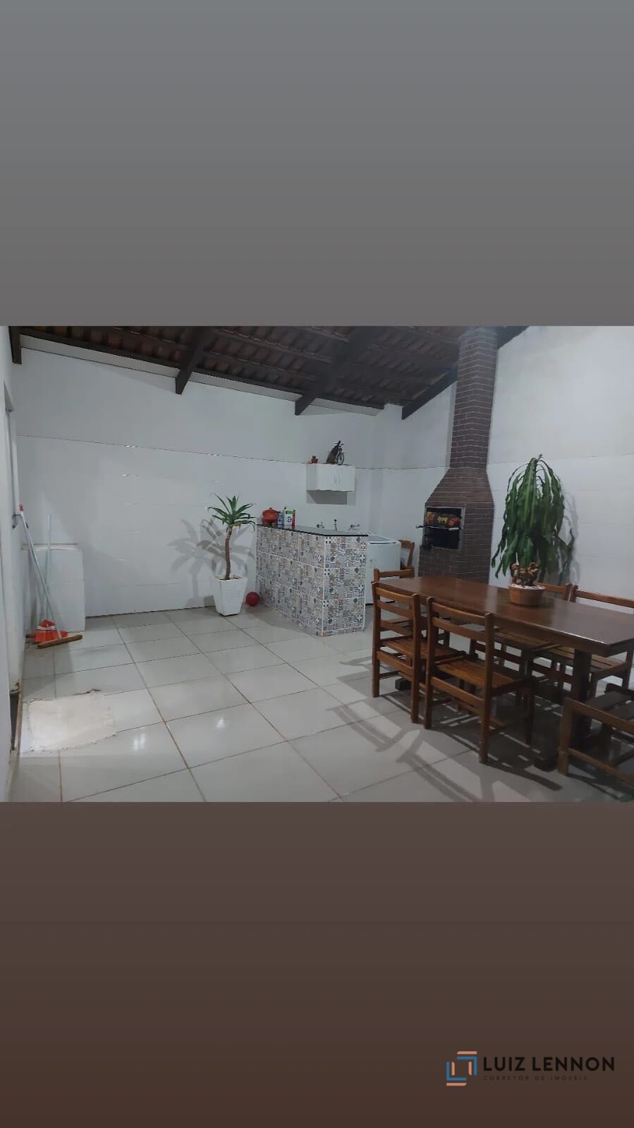 Casa à venda com 4 quartos, 350m² - Foto 3