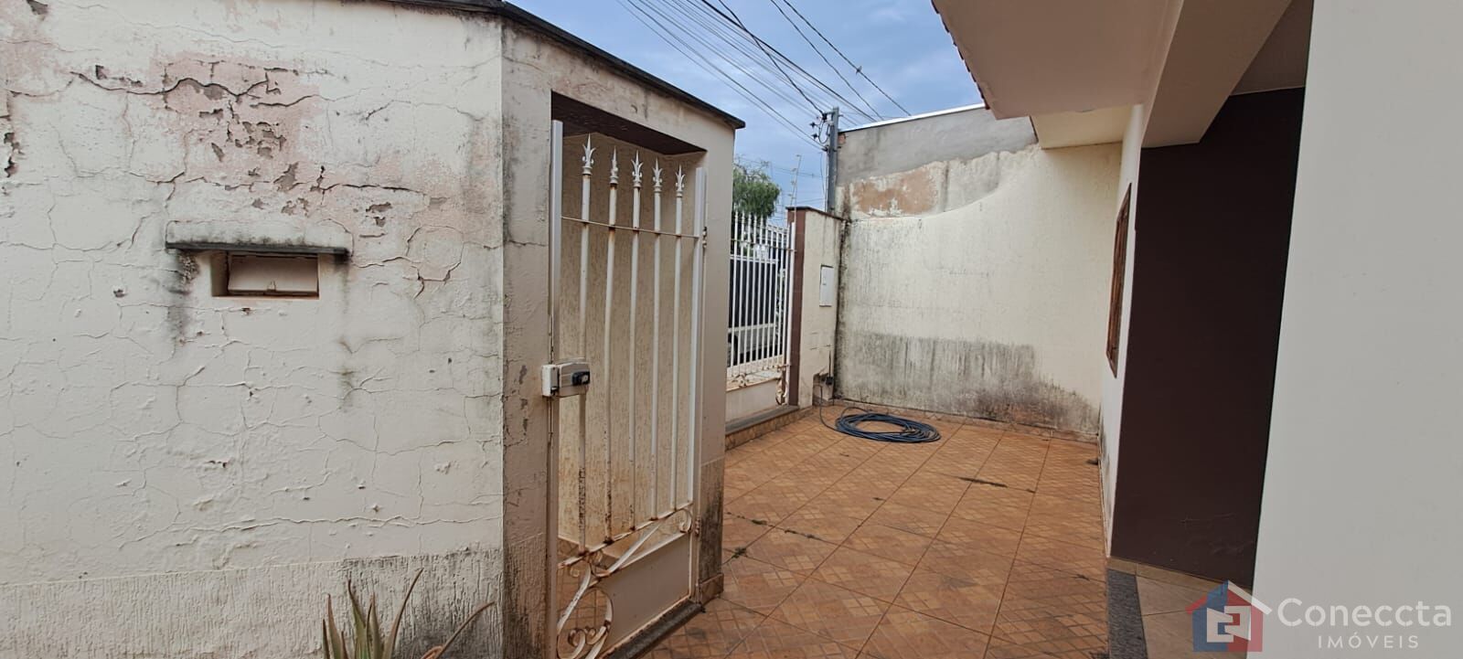 Casa, 4 quartos, 195 m² - Foto 2