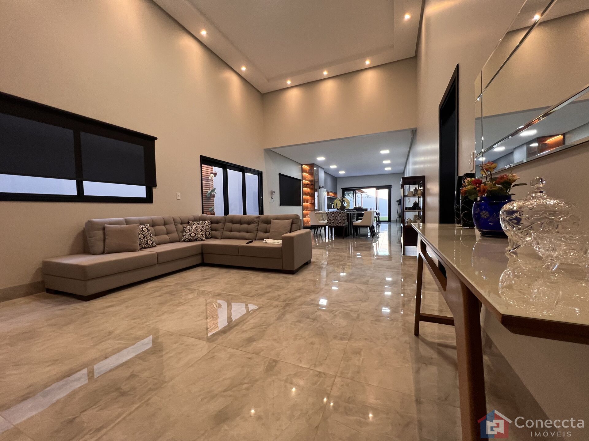 Casa, 3 quartos, 252 m² - Foto 3