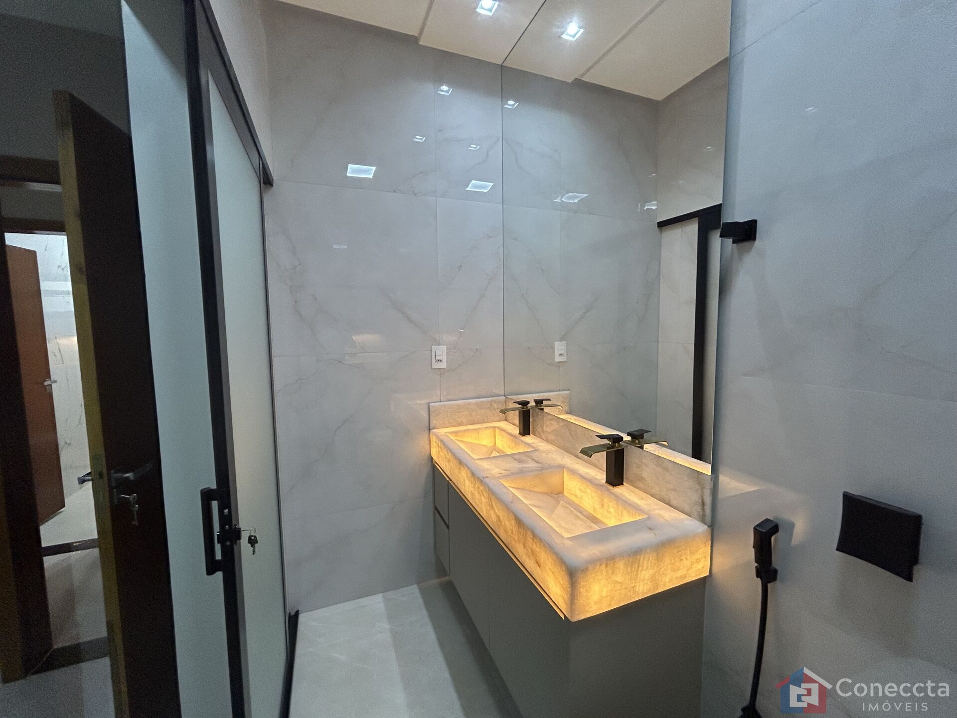 Casa à venda com 3 quartos, 145m² - Foto 14