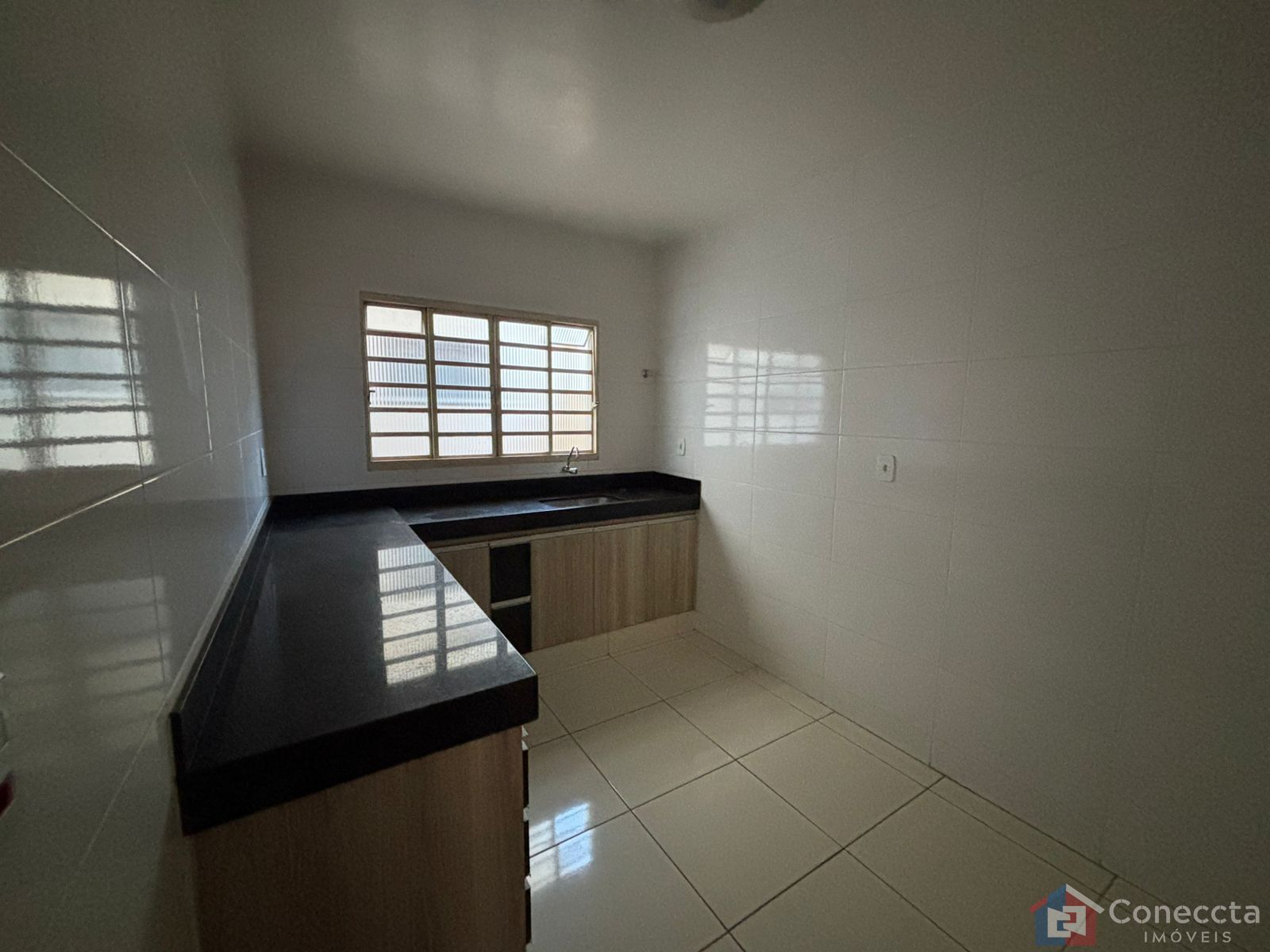 Apartamento à venda com 3 quartos, 85m² - Foto 3