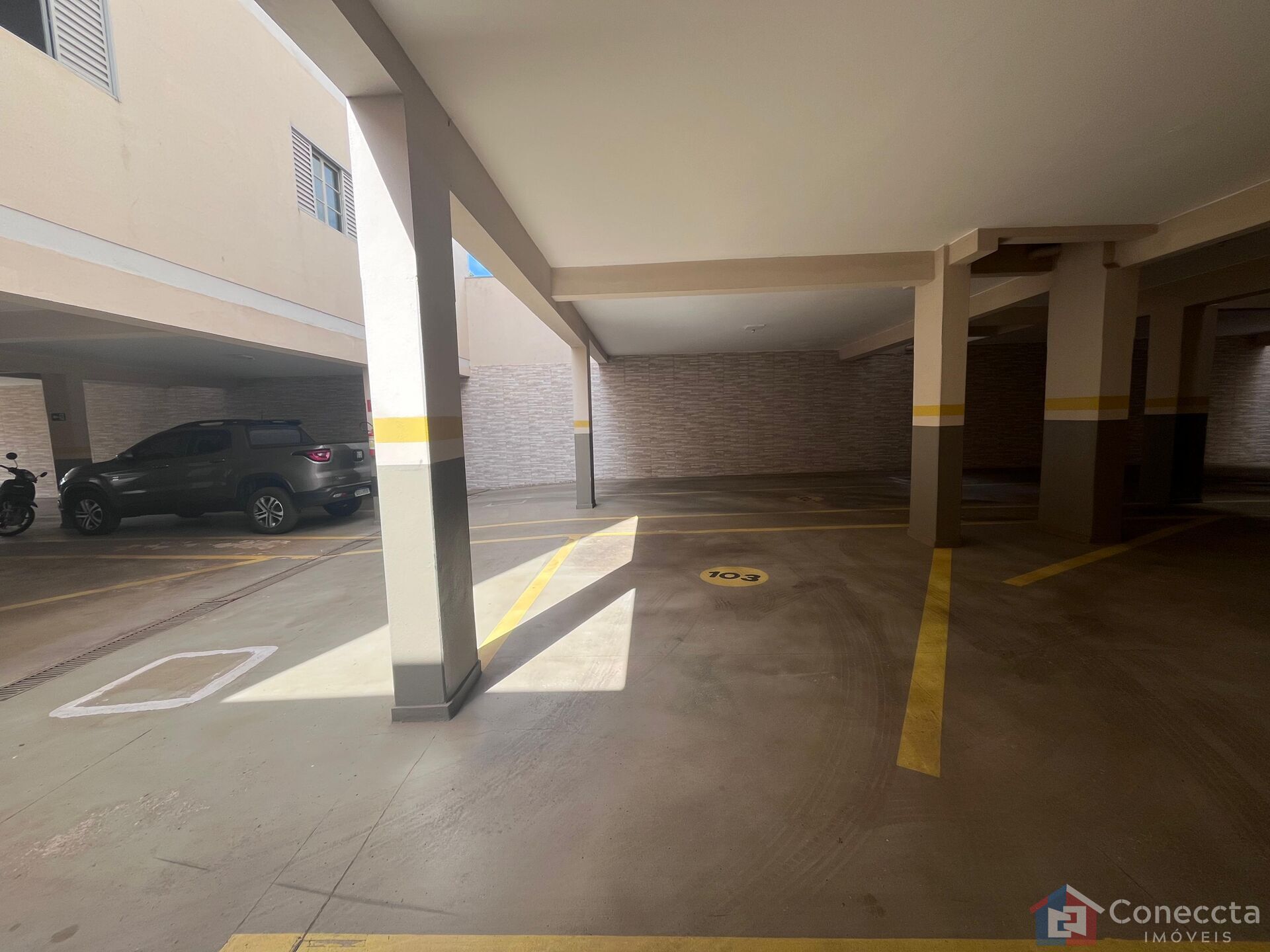 Apartamento à venda com 3 quartos, 85m² - Foto 13