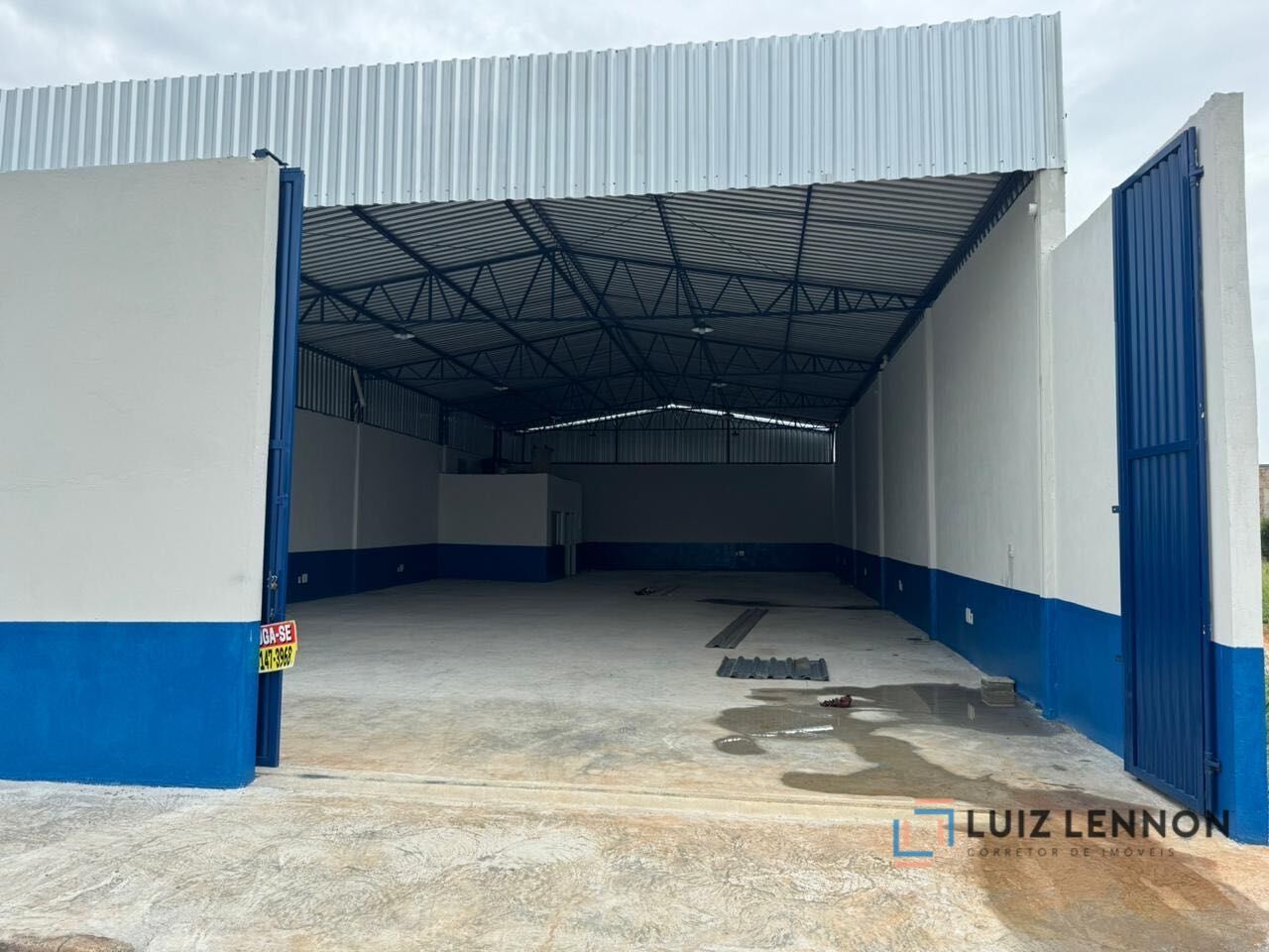 Loja-Salão, 300 m² - Foto 1