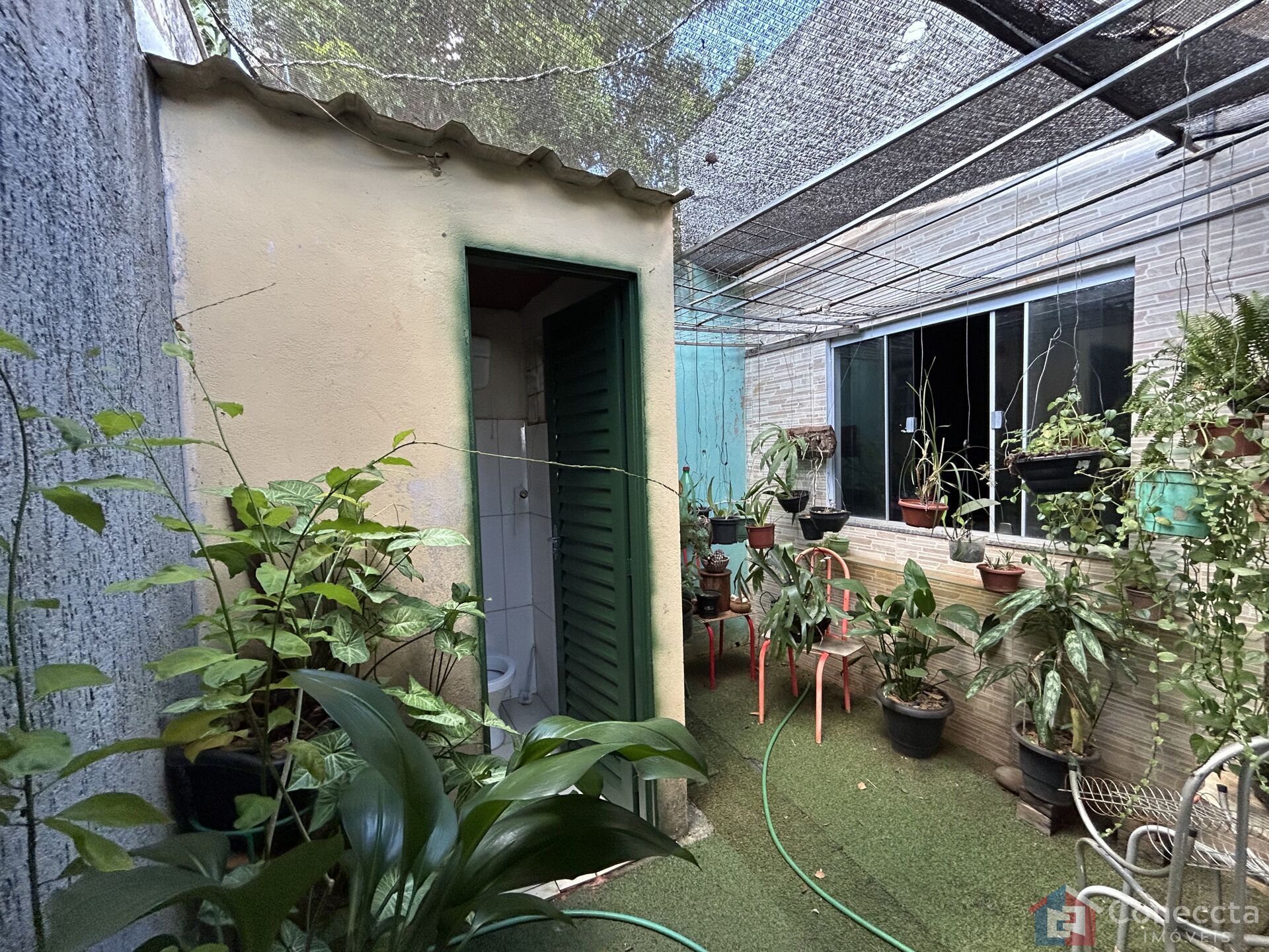Casa à venda com 2 quartos, 80m² - Foto 4