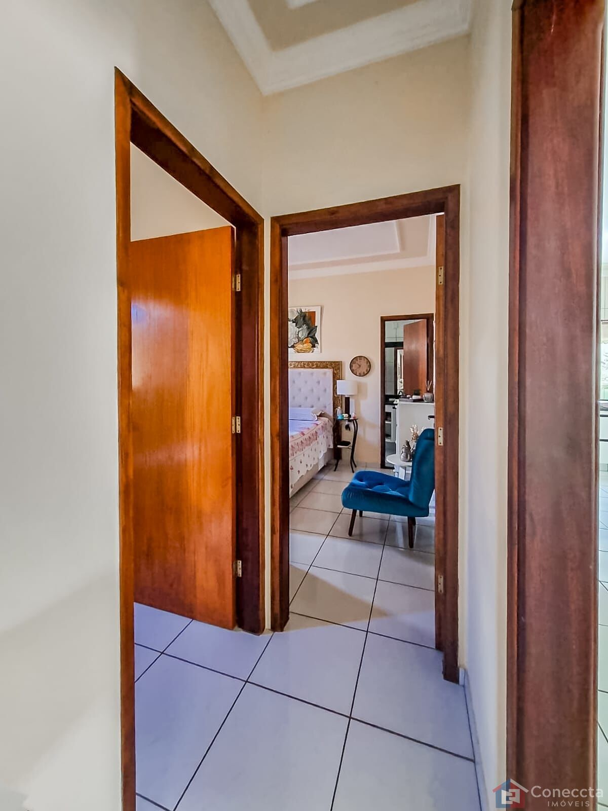 Casa à venda com 3 quartos, 99m² - Foto 6