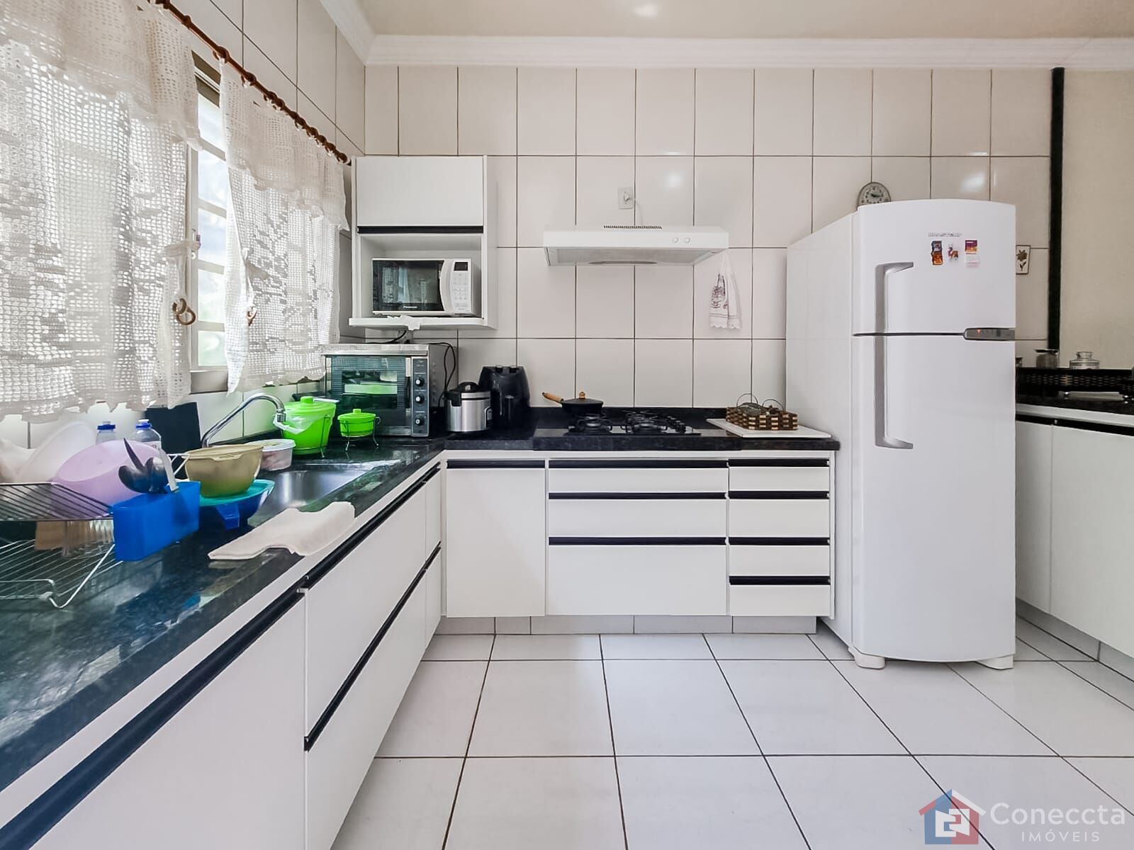 Casa à venda com 3 quartos, 99m² - Foto 7