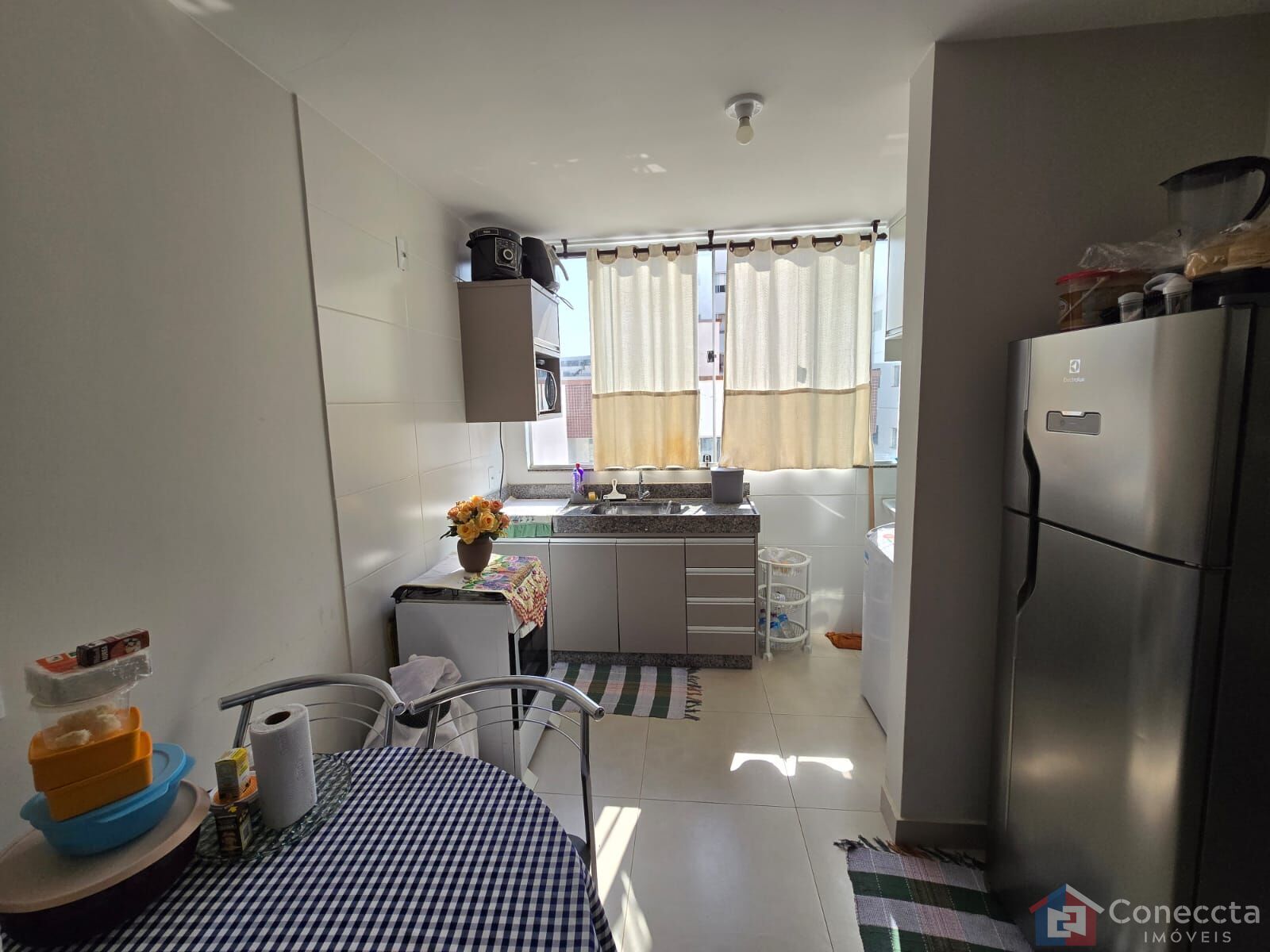 Apartamento à venda com 2 quartos, 63m² - Foto 3